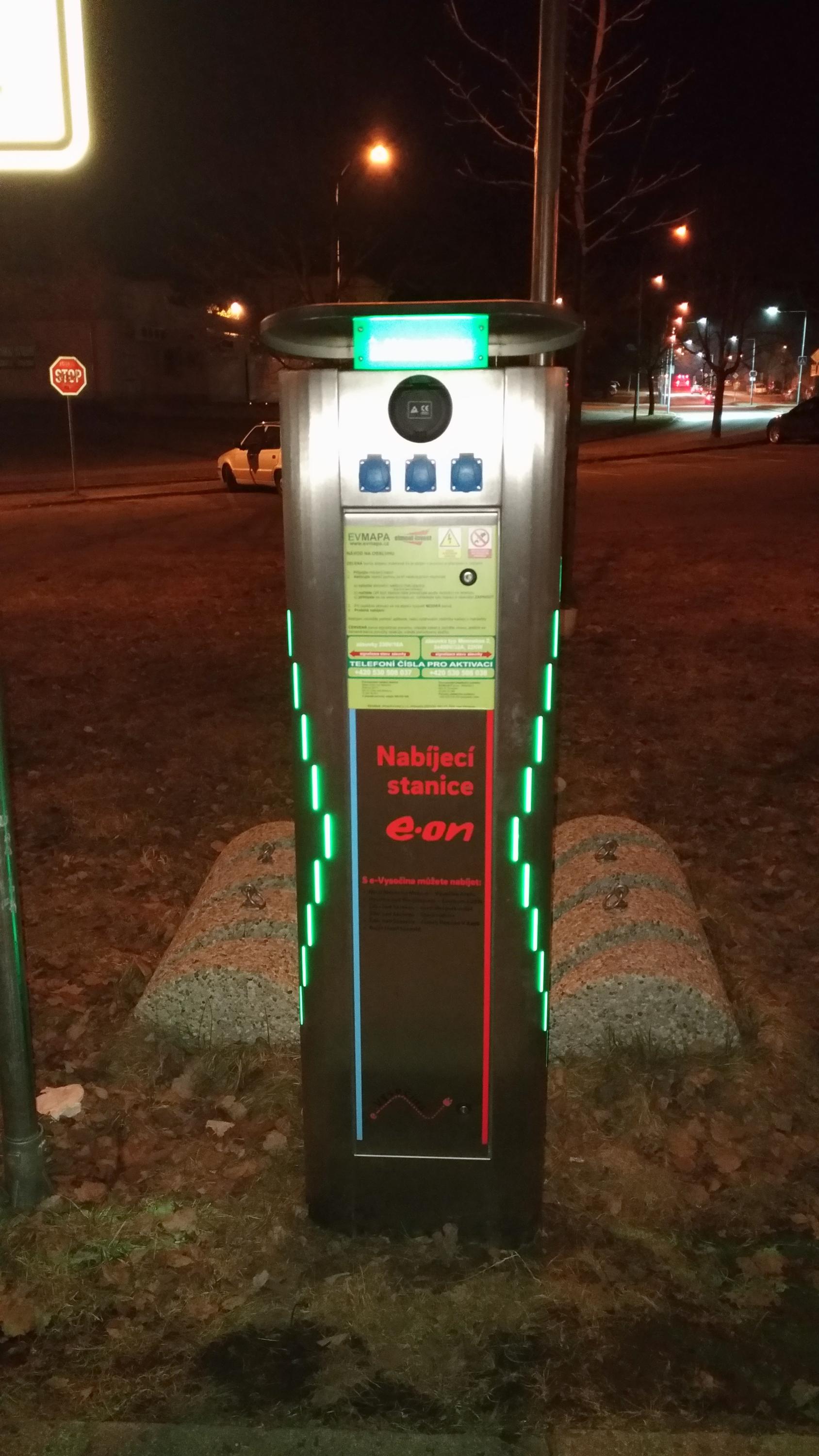 Město Žďár nad Sázavou - Nabíjecí stanice foto 2