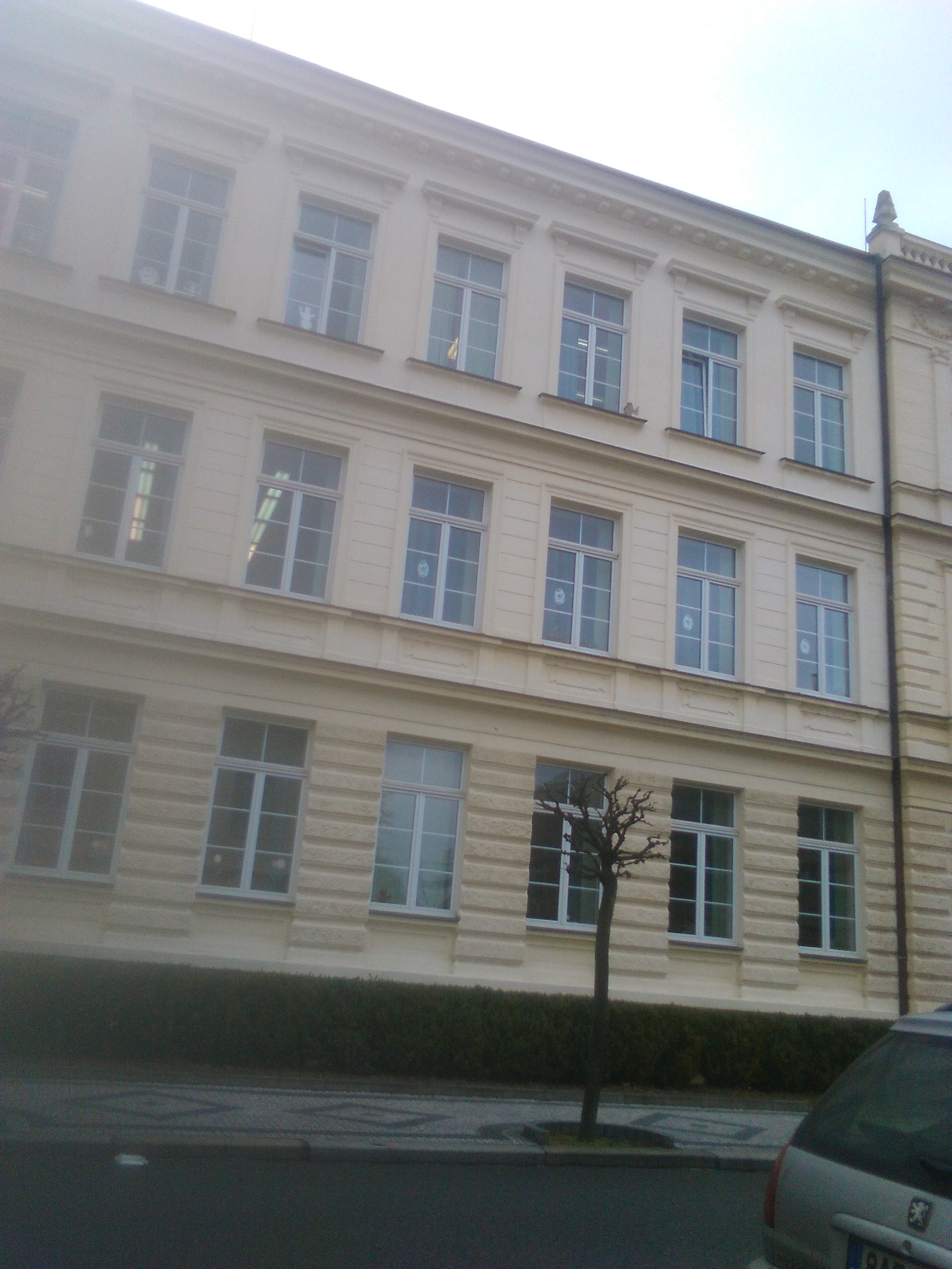 ZŠ Nymburk, Komenského foto 2