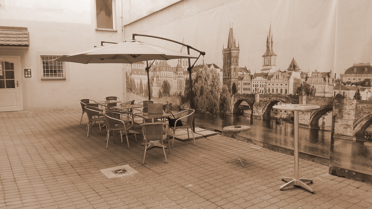 Centrum Školská foto 3