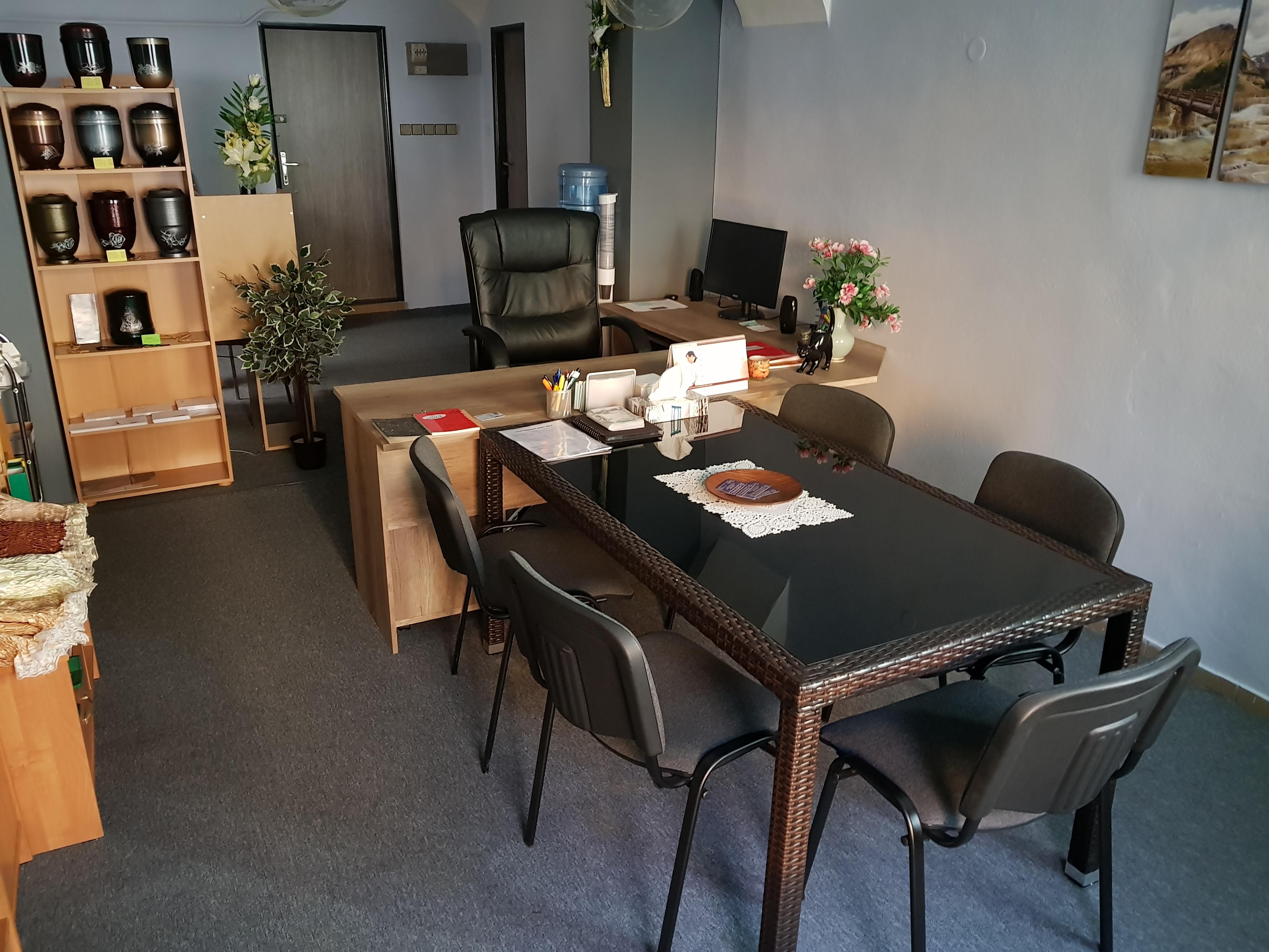 Pohřební ústav Ungrád foto 3