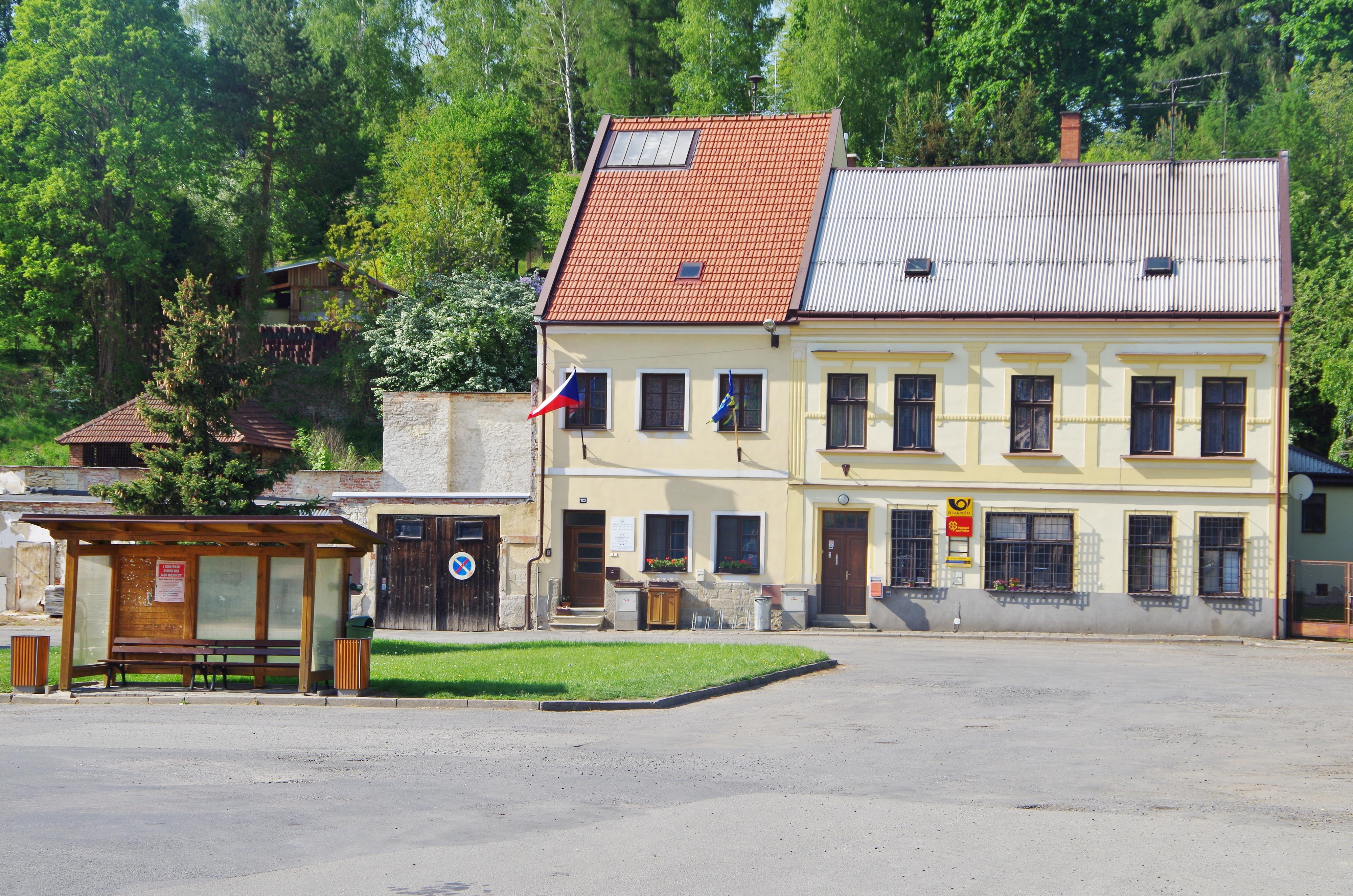 Nové Hrady - obecní úřad foto 2