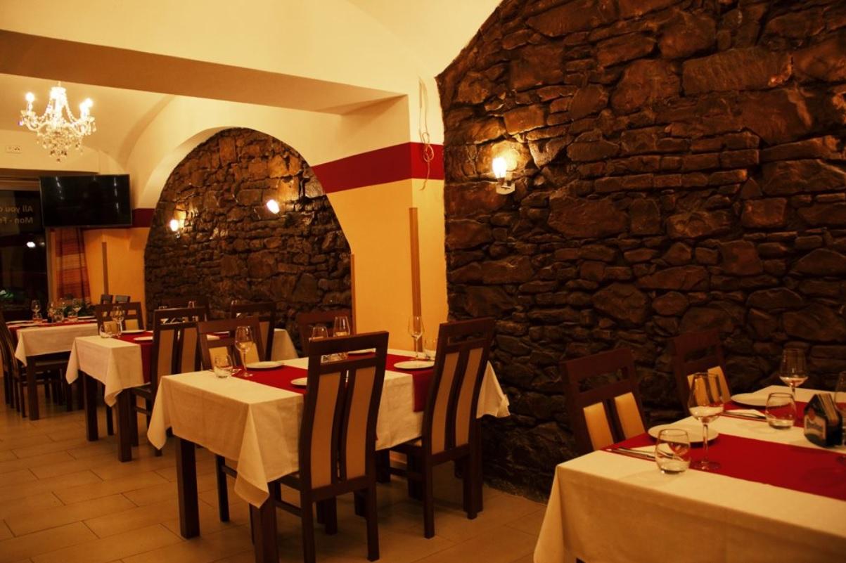 Original Curry & Tandoor restaurant foto 1