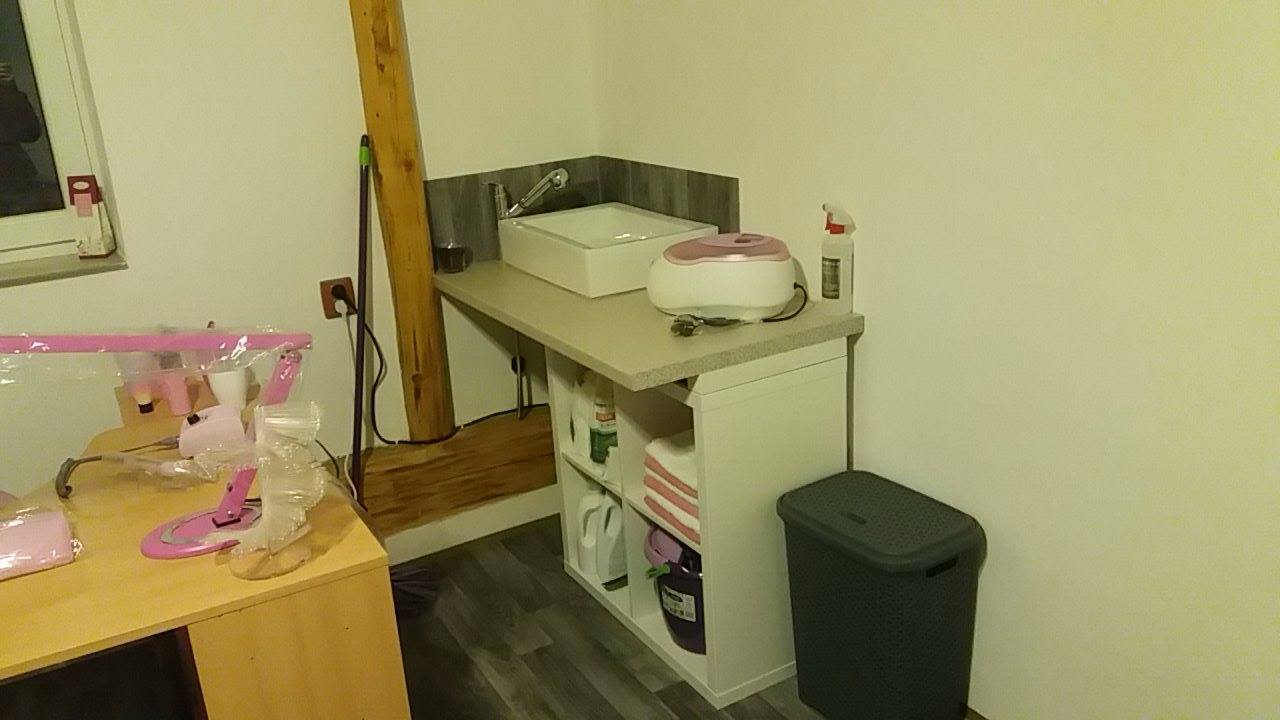 Pink Nails studio foto 2