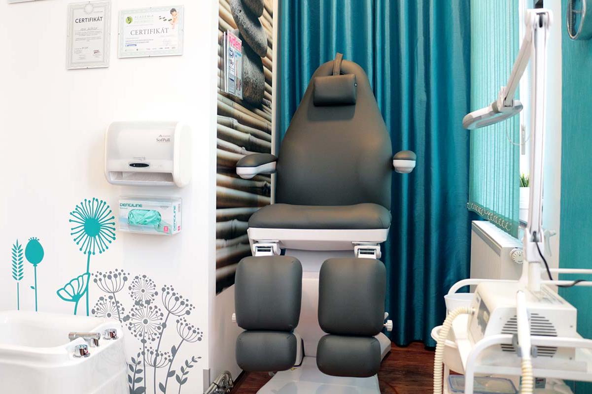 Pedikúra & Manikúra - Hana Dušková