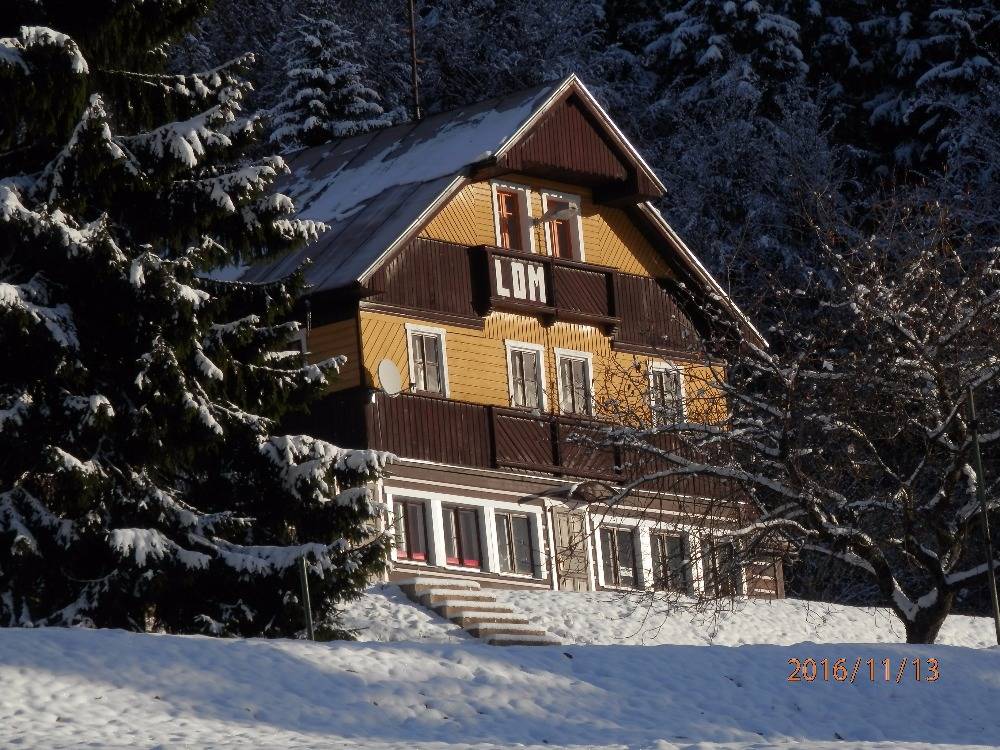 Chata Lom