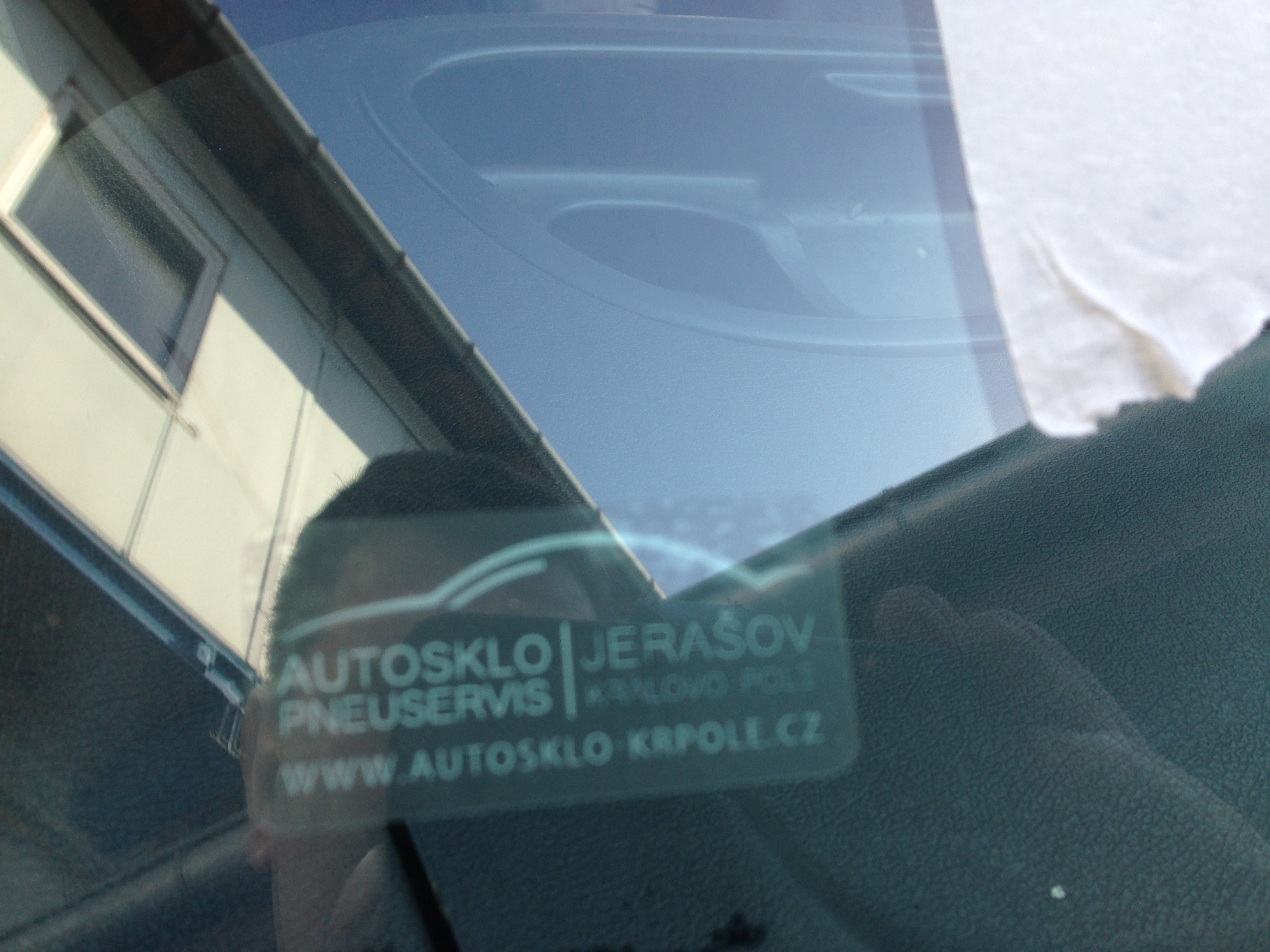 Pneuservis Autosklo Jerašov foto 3