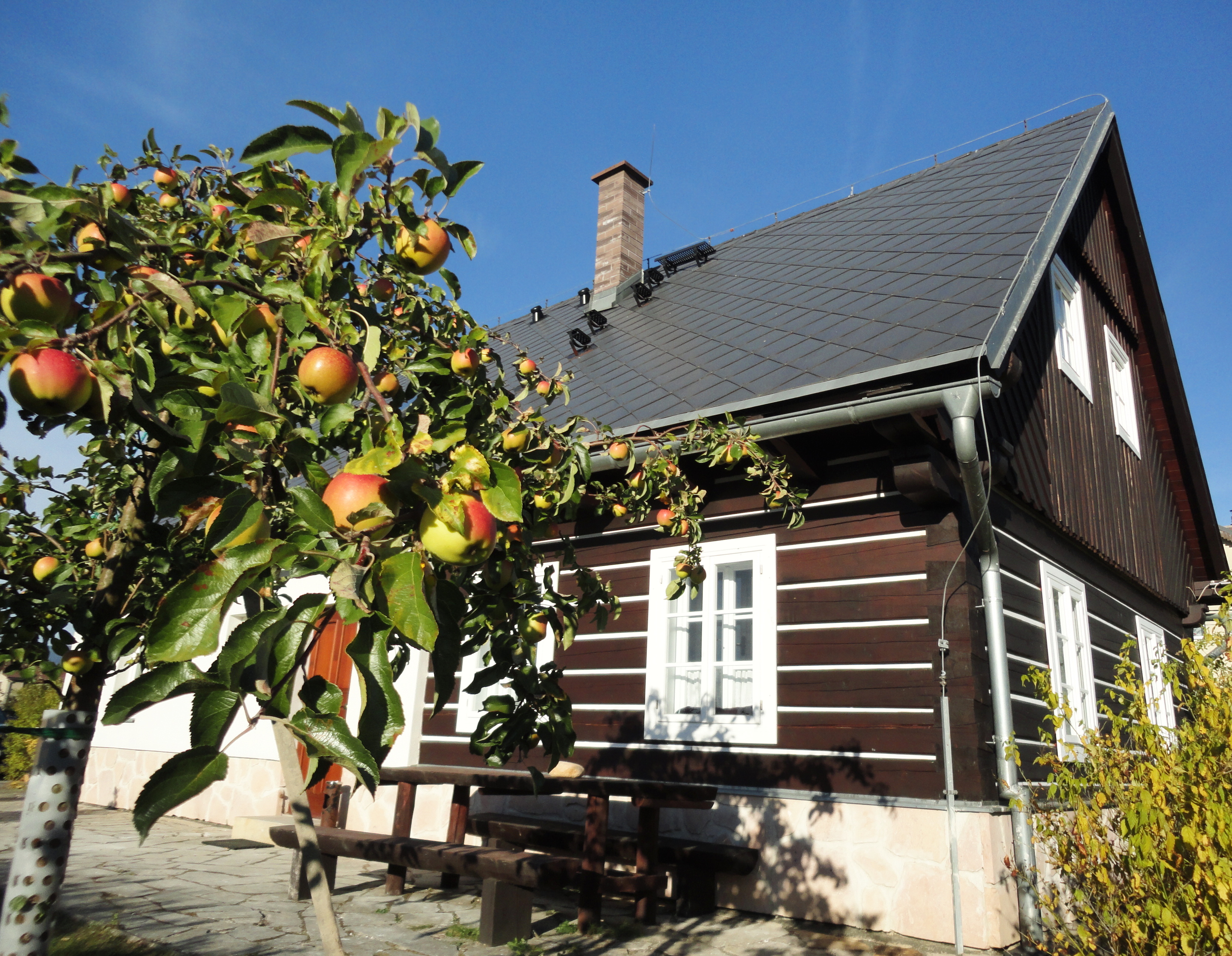 Roubená chalupa - Marcela Graclíková foto 2