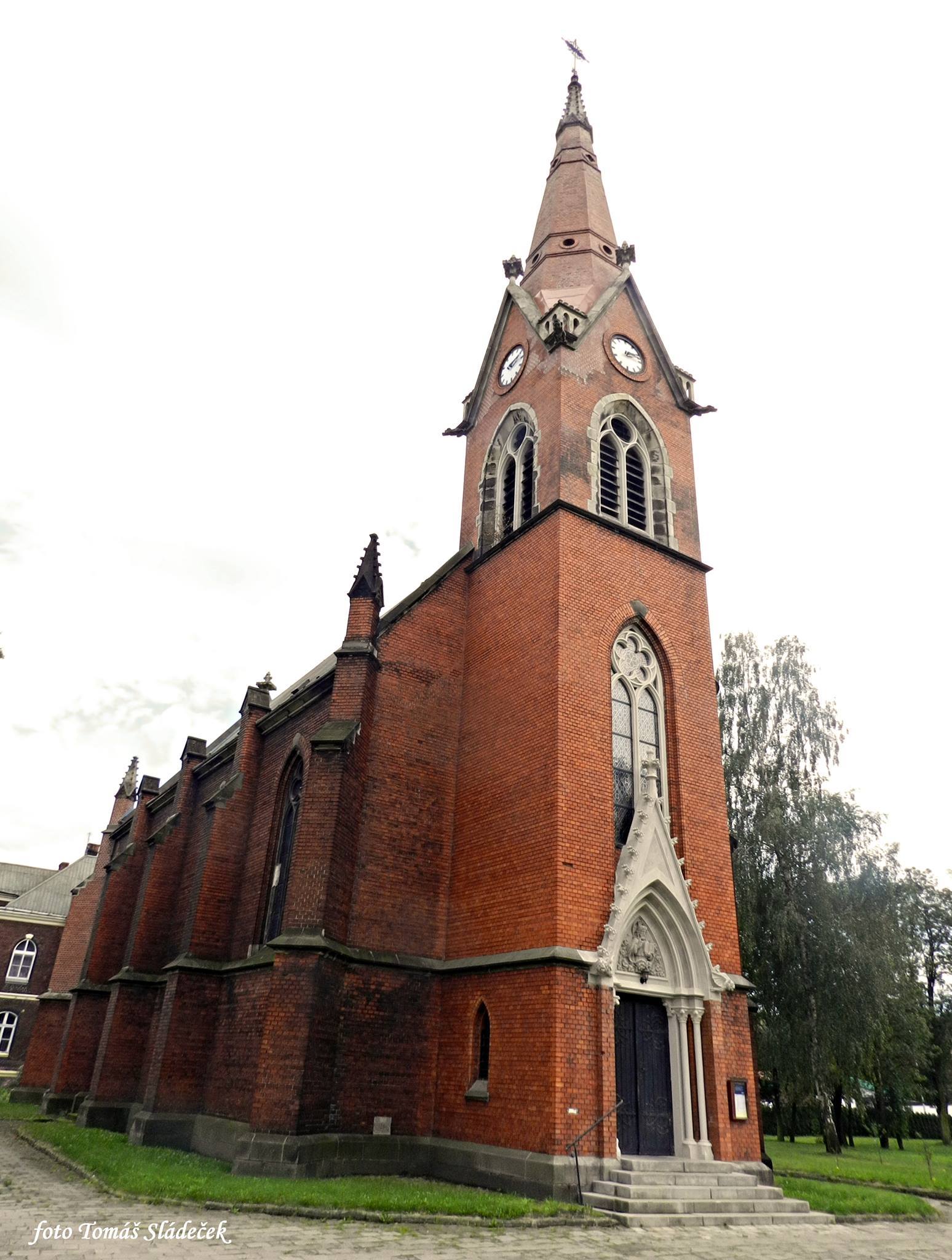 Římskokatolická farnost Ostrava - Hrušov foto 2