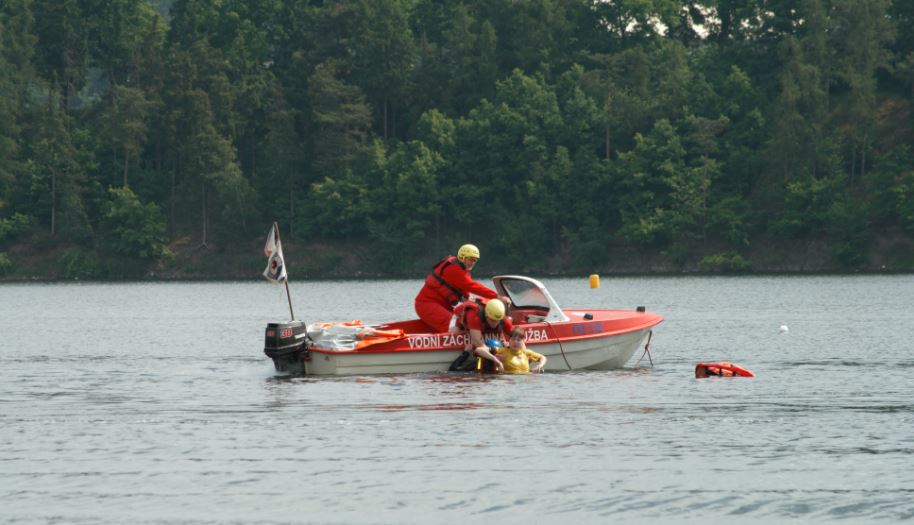 Vodní záchranná služba ČČK Plzeň foto 2