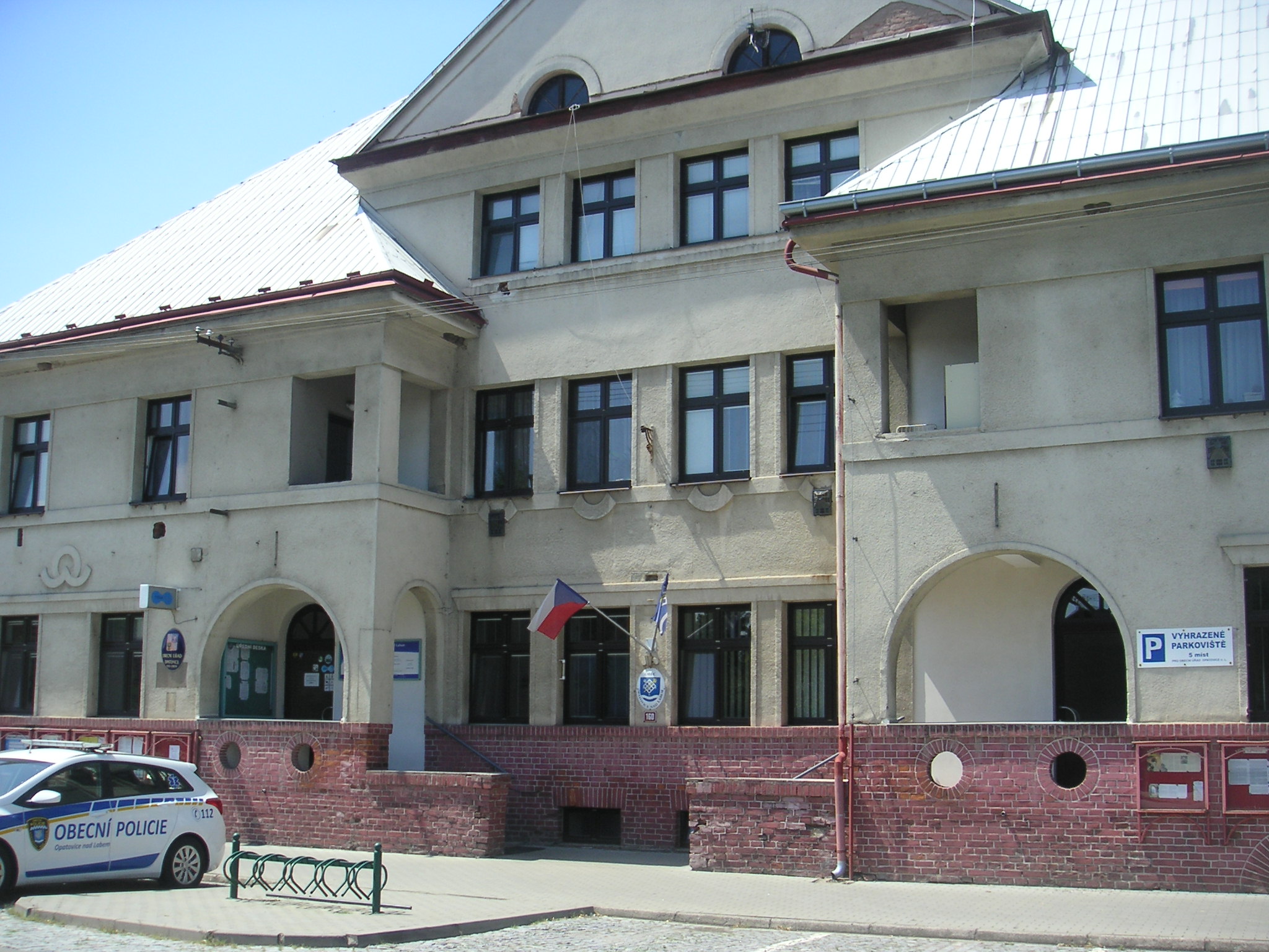 Opatovice nad Labem - obecní úřad