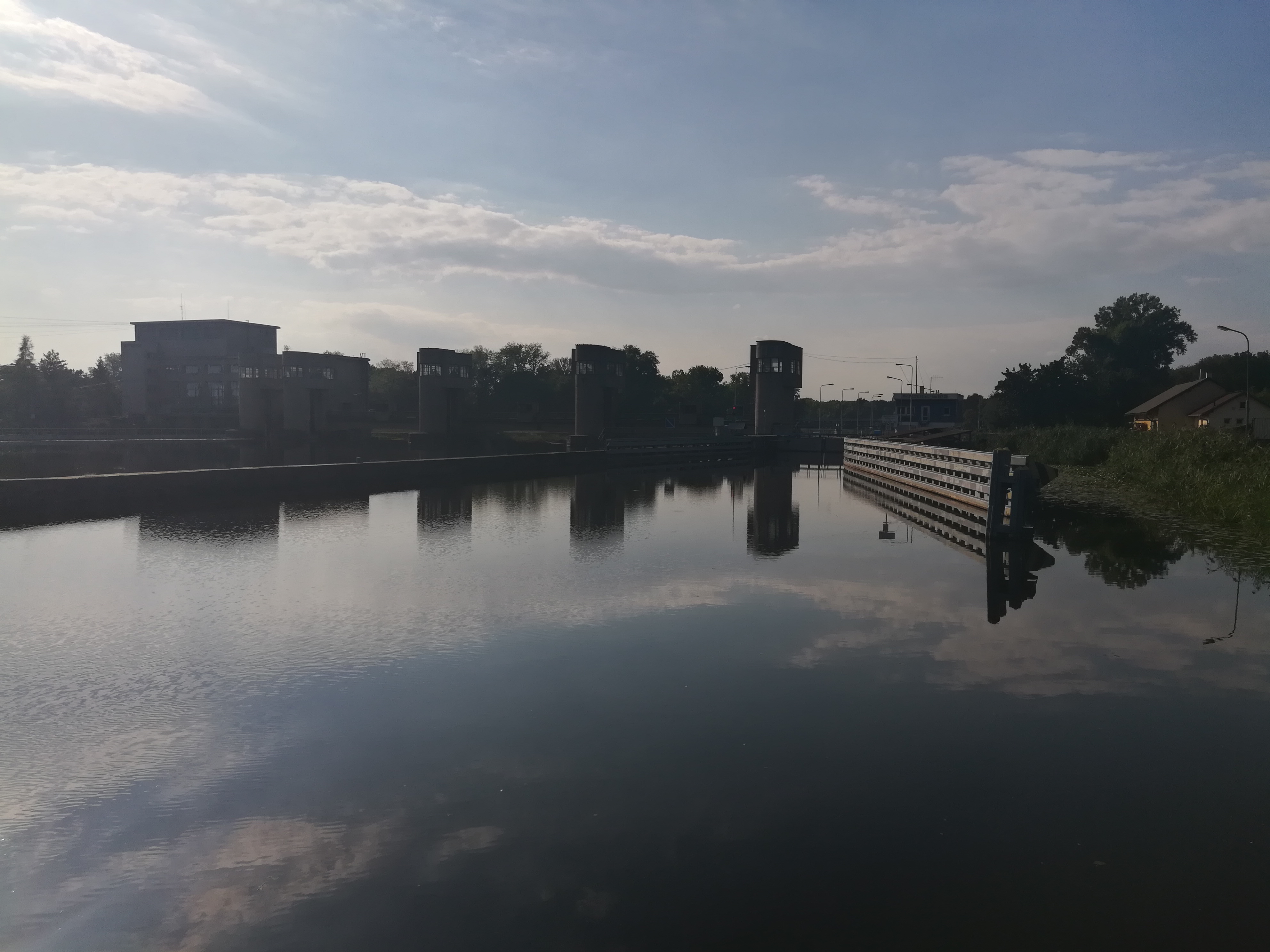 Plavební komora Kostelec nad Labem foto 1