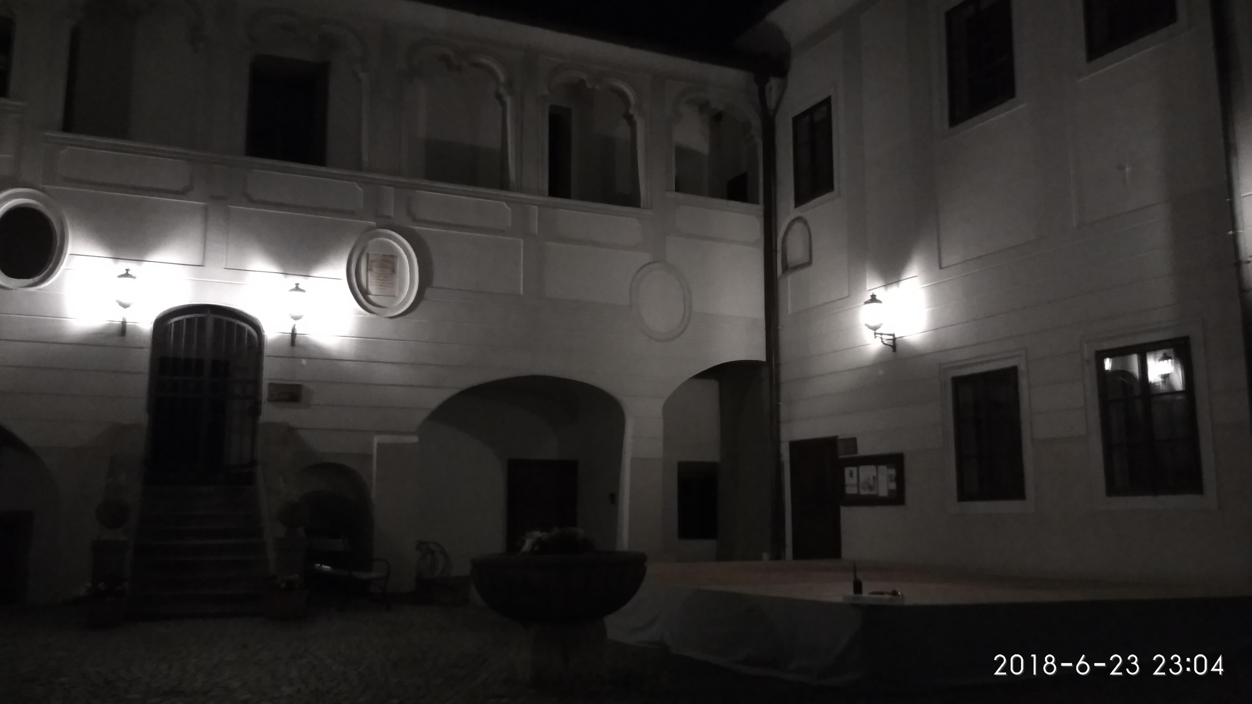 Městská knihovna Český Krumlov, Horní foto 3