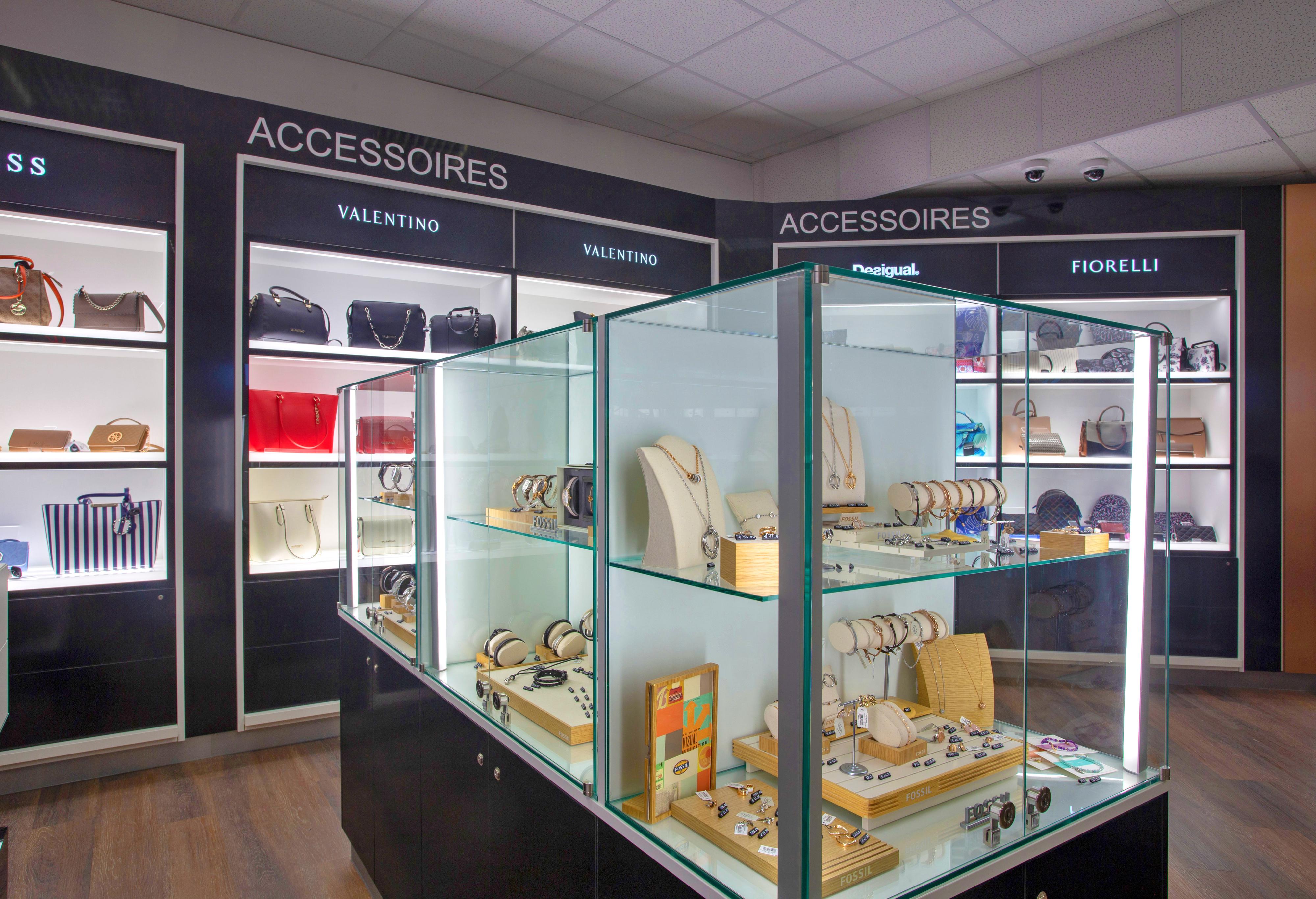 TRAVEL FREE SHOP foto 6