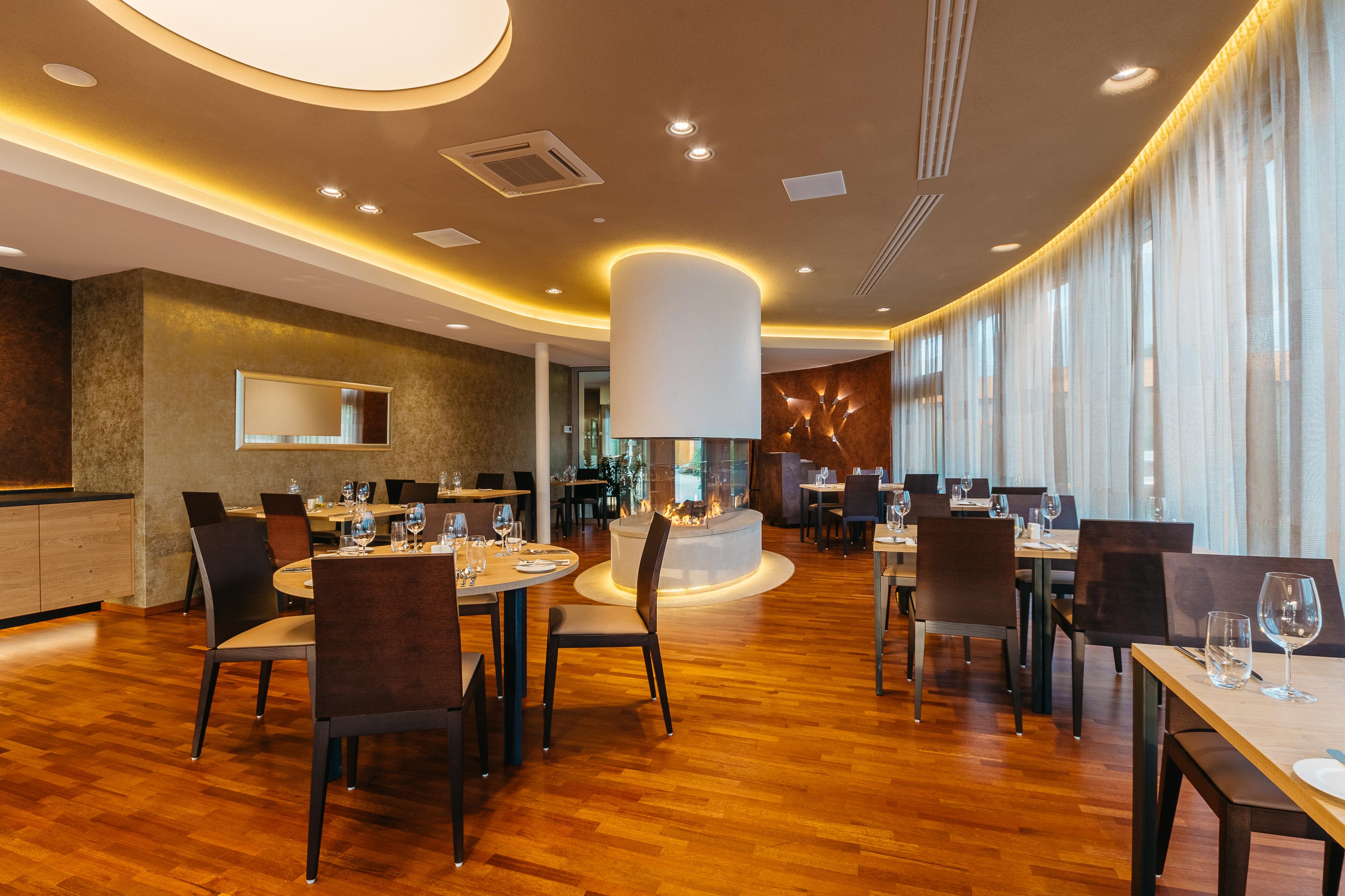 Restaurace Maximus Resort foto 4