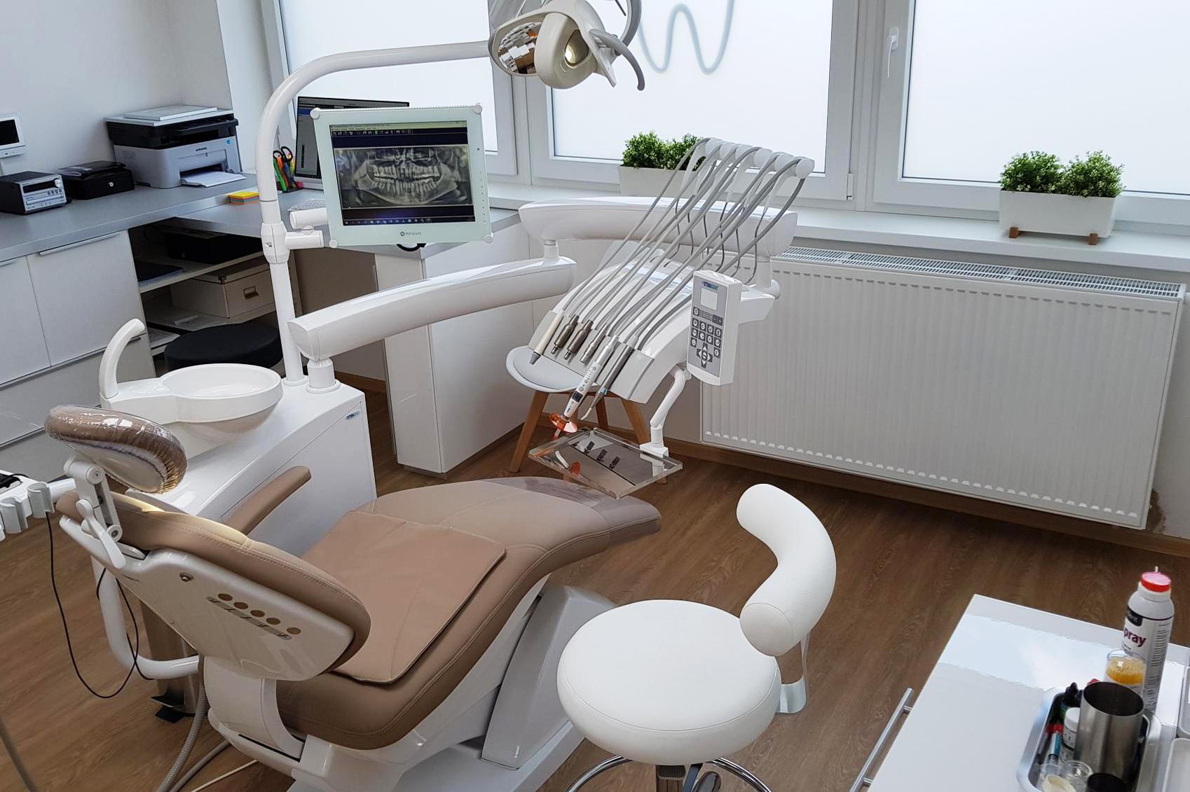 MUDr. Judita Urdová, MediDent studio s.r.o.