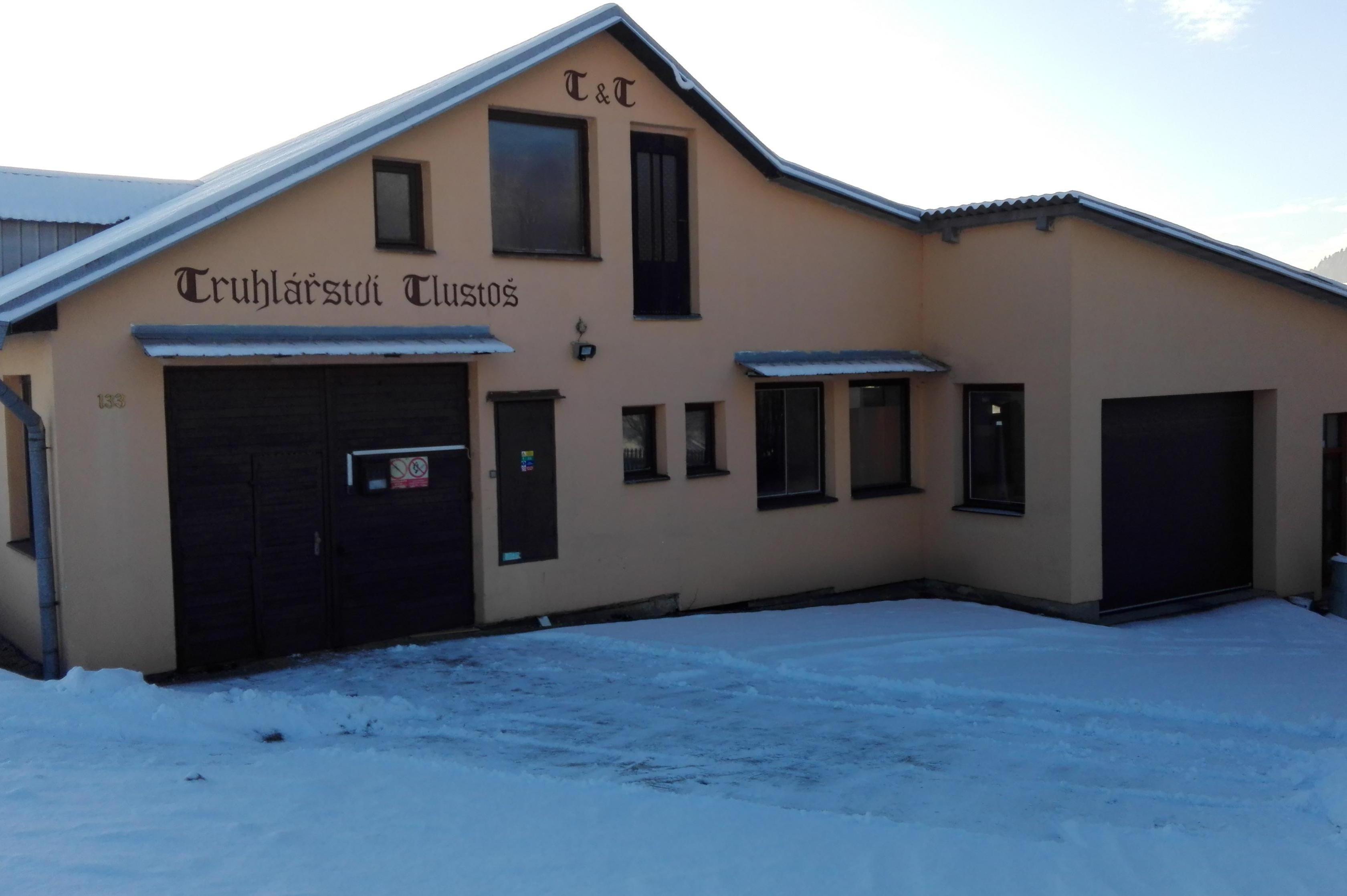 Výroba zakázkového nábytku Kunčina