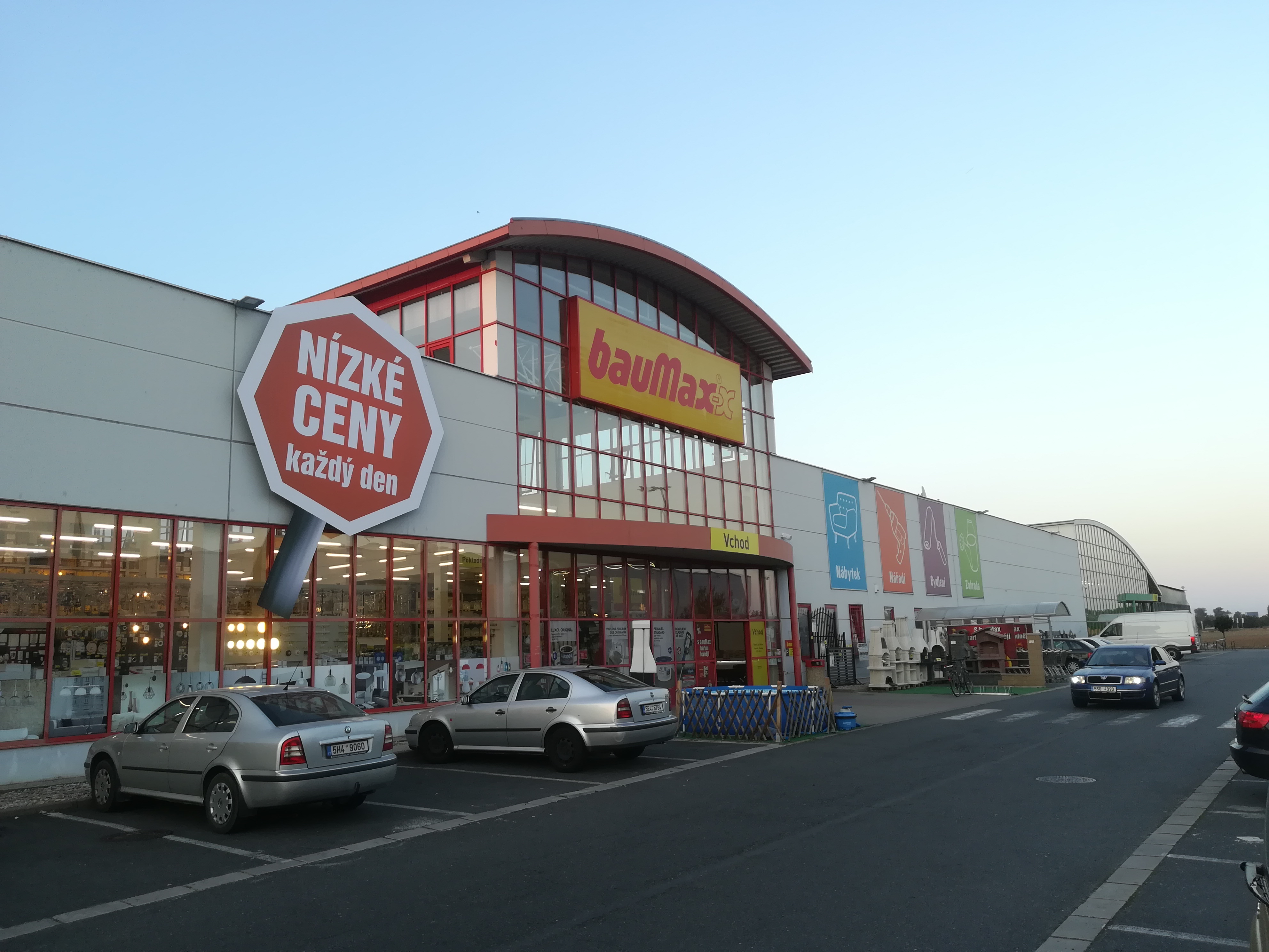 bauMax foto 2