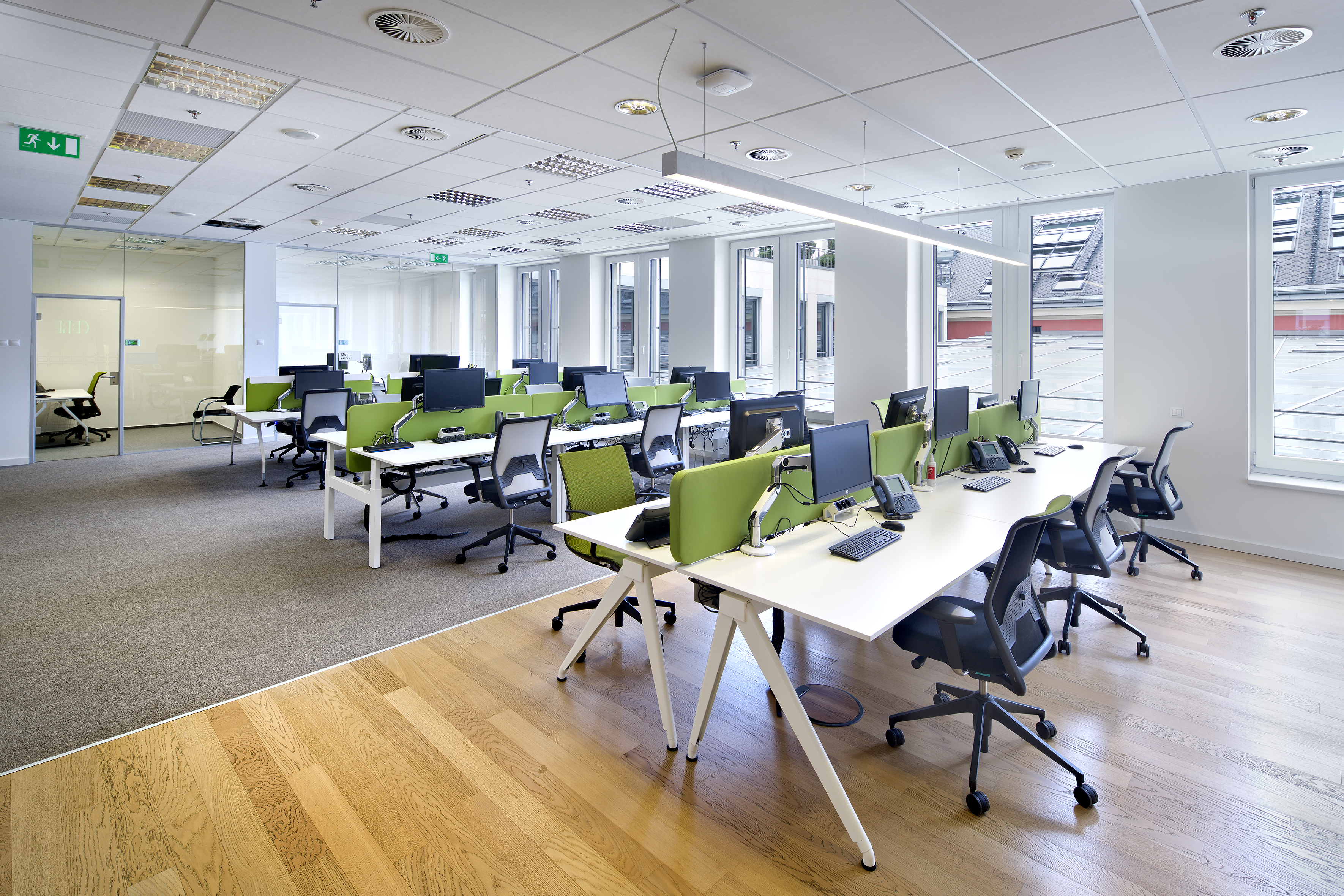 CBRE, s.r.o. - Office foto 2