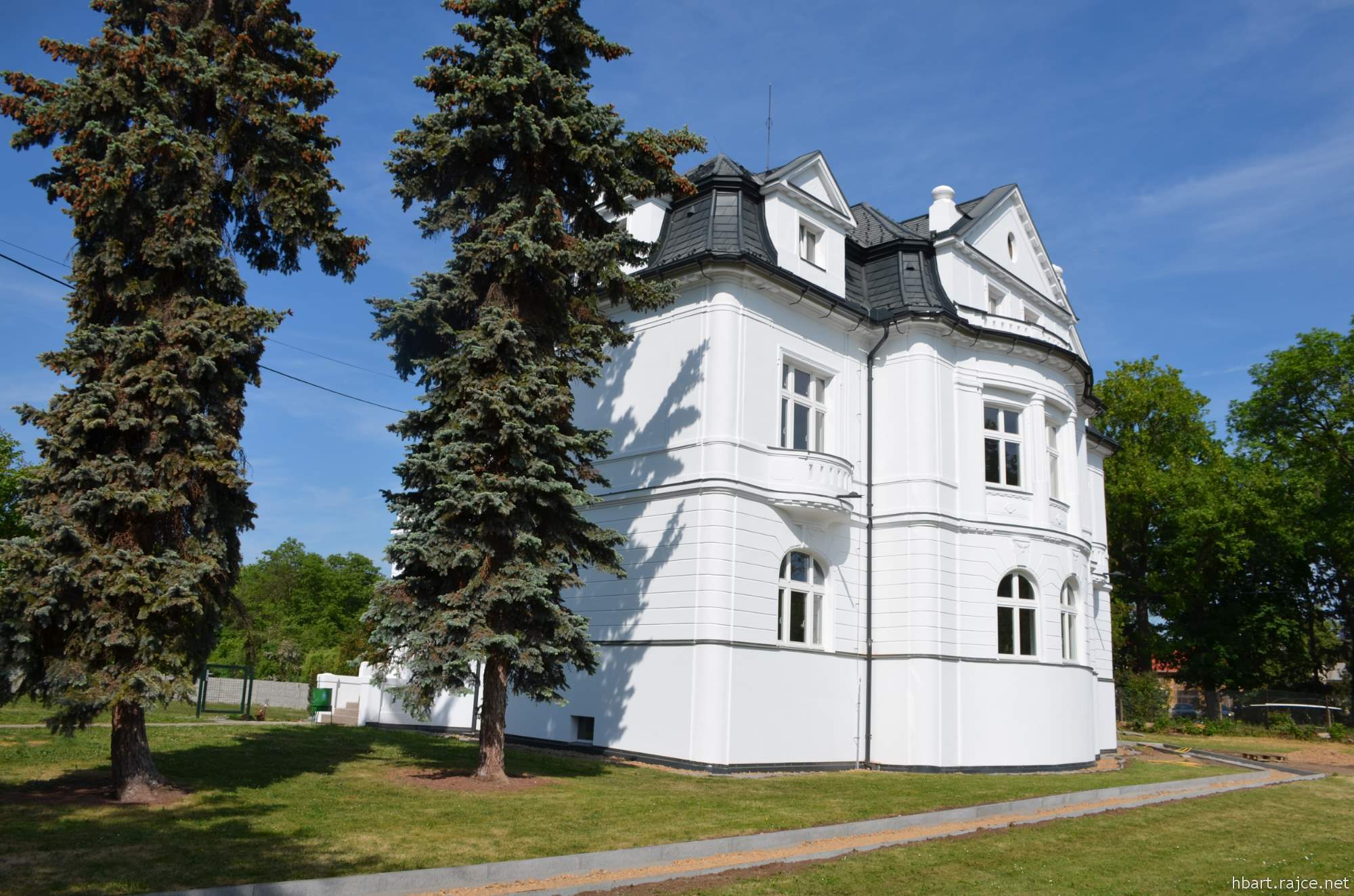 ZUŠ Libčice nad Vltavou, Letecká foto 4