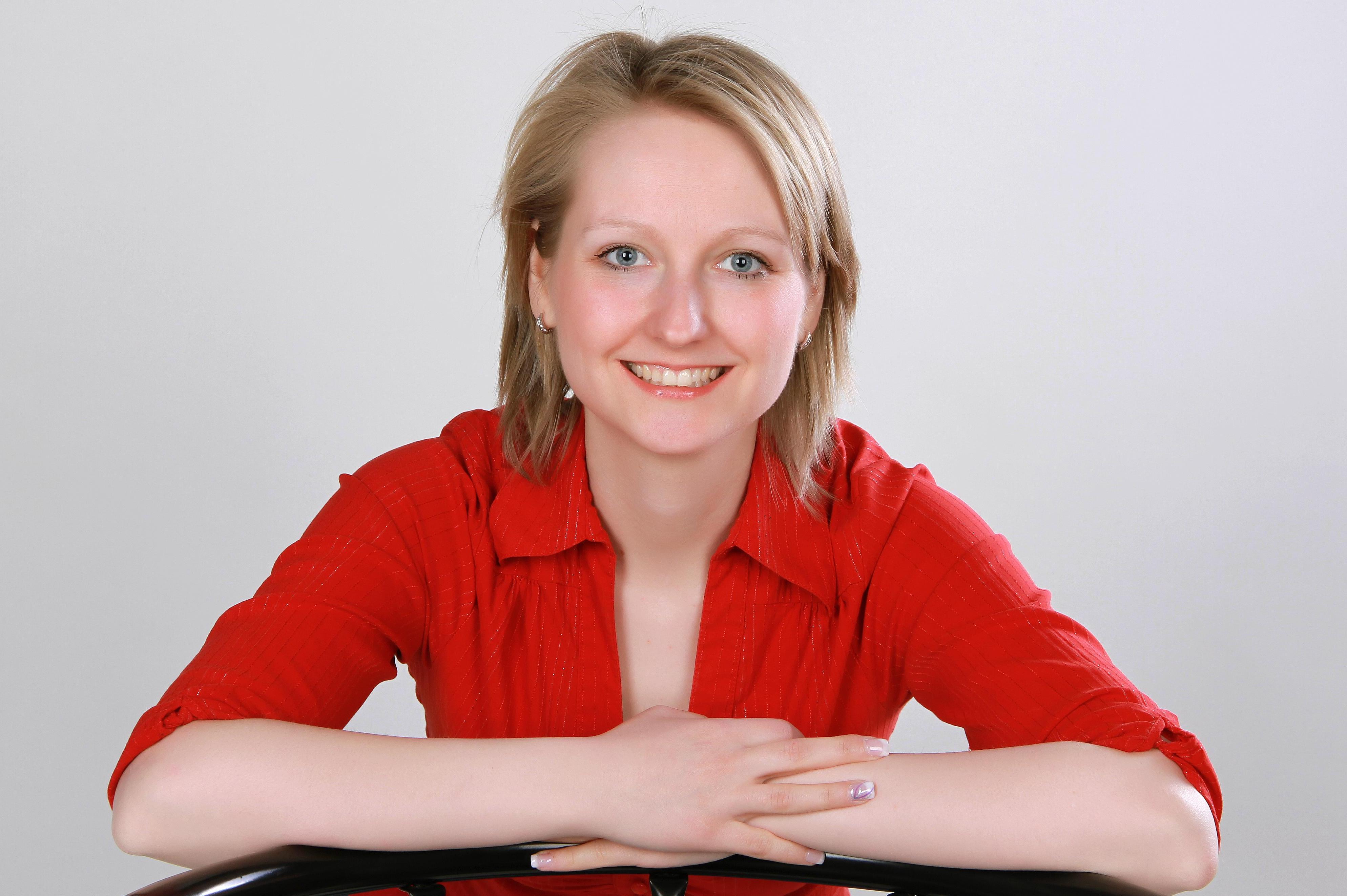 Ing. Monika Maděrová realitní makléřka