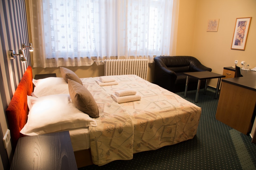 Hotel POD VĚŽÍ Hradec Králové foto 2