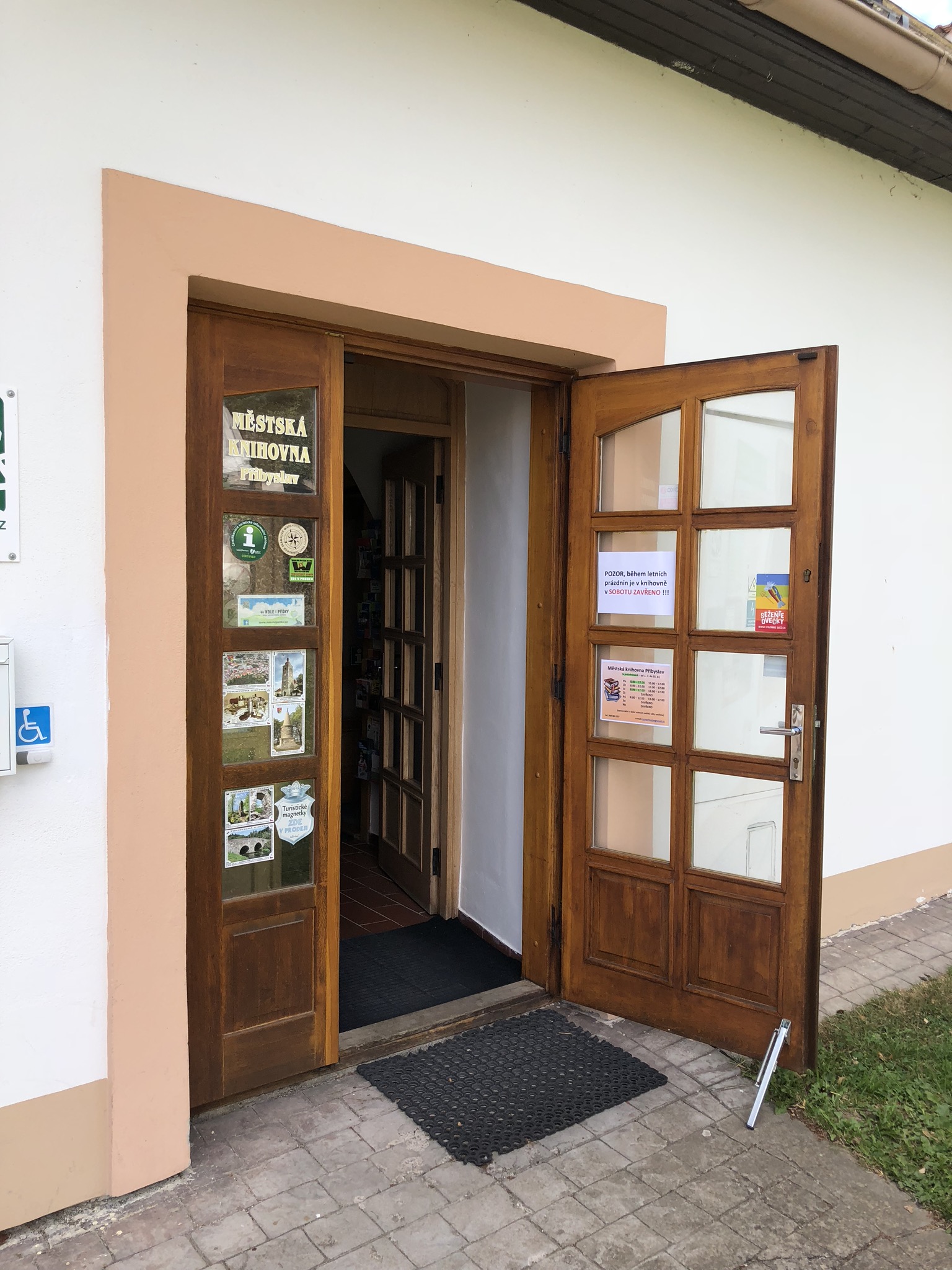 Městská knihovna Přibyslav foto 3