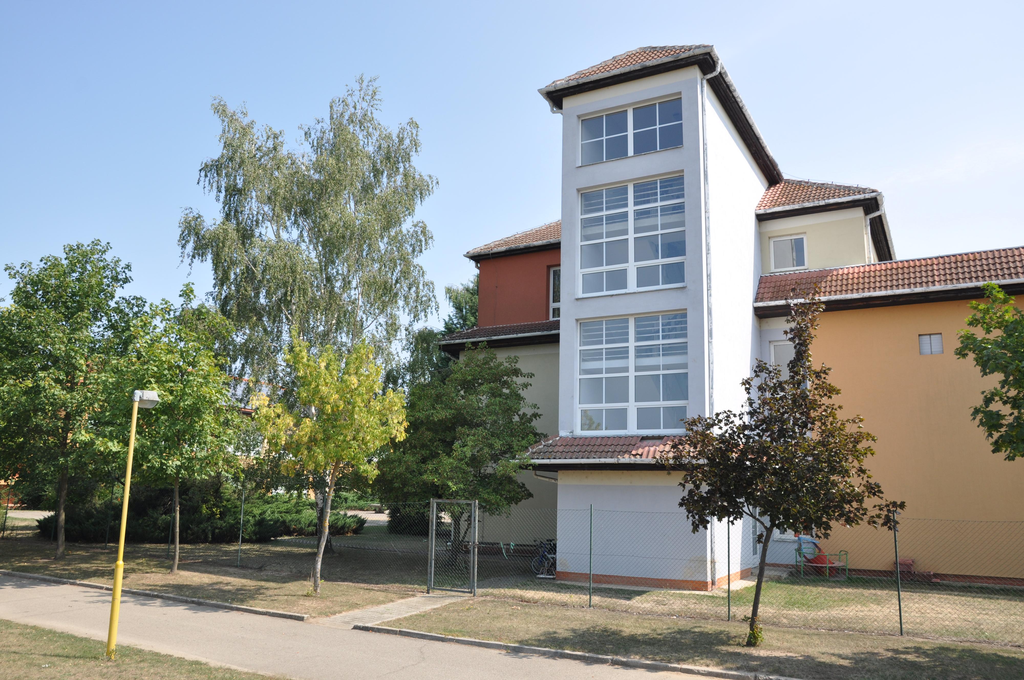 ZŠ Břeclav, Na Valtické foto 2