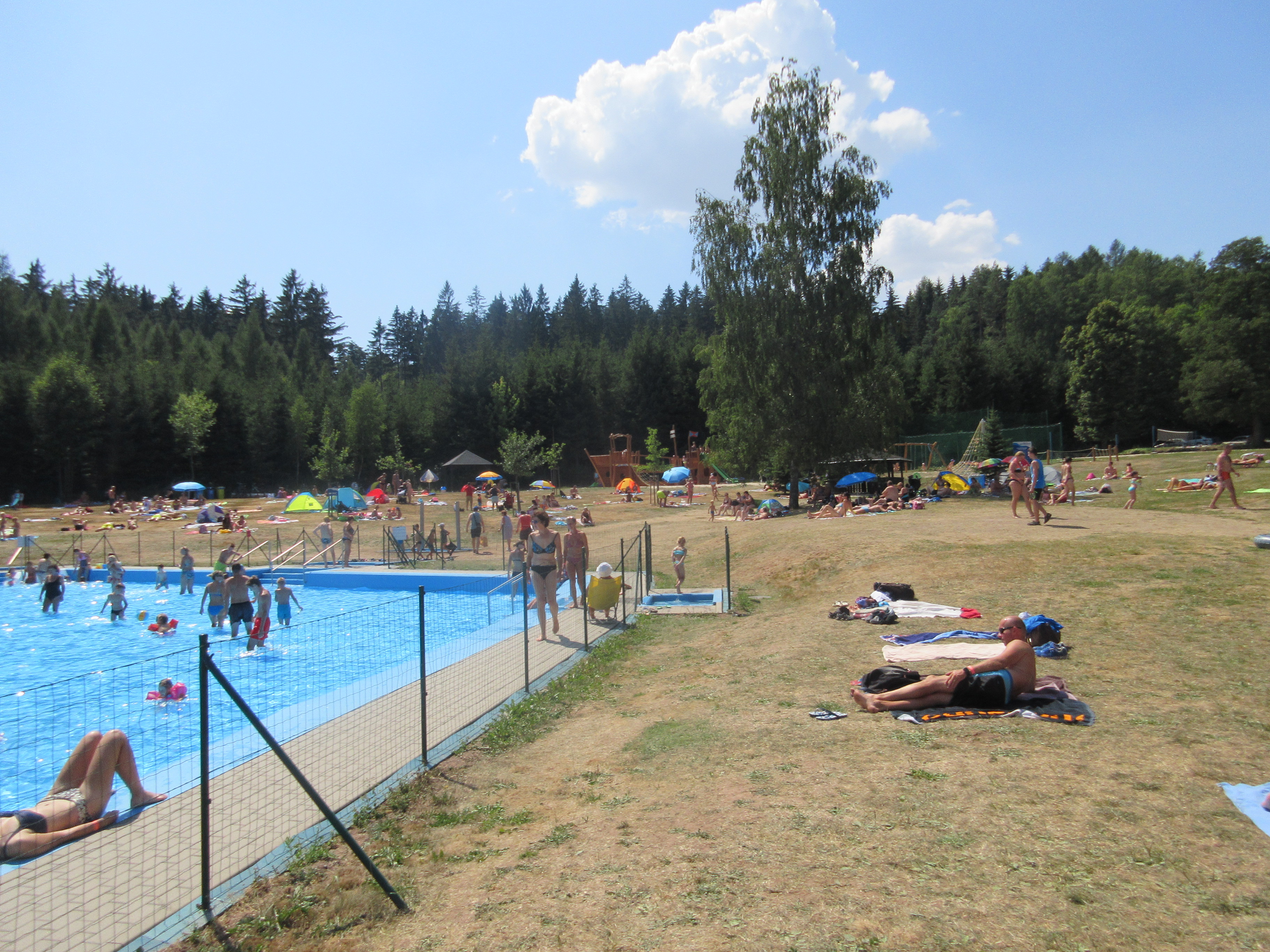 Městské koupaliště Lomnice nad Popelkou foto 4