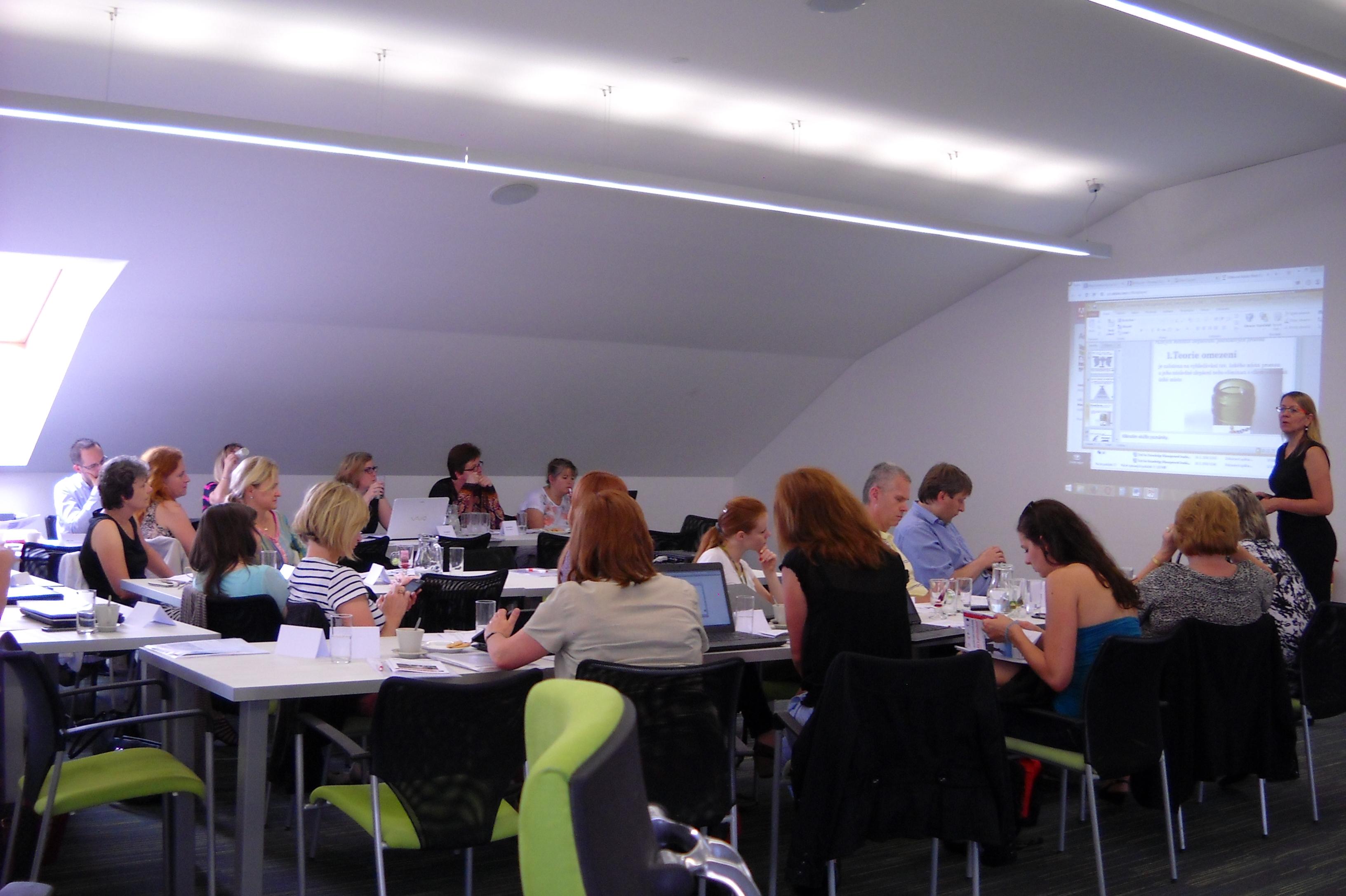 Grafia - vzdělávání