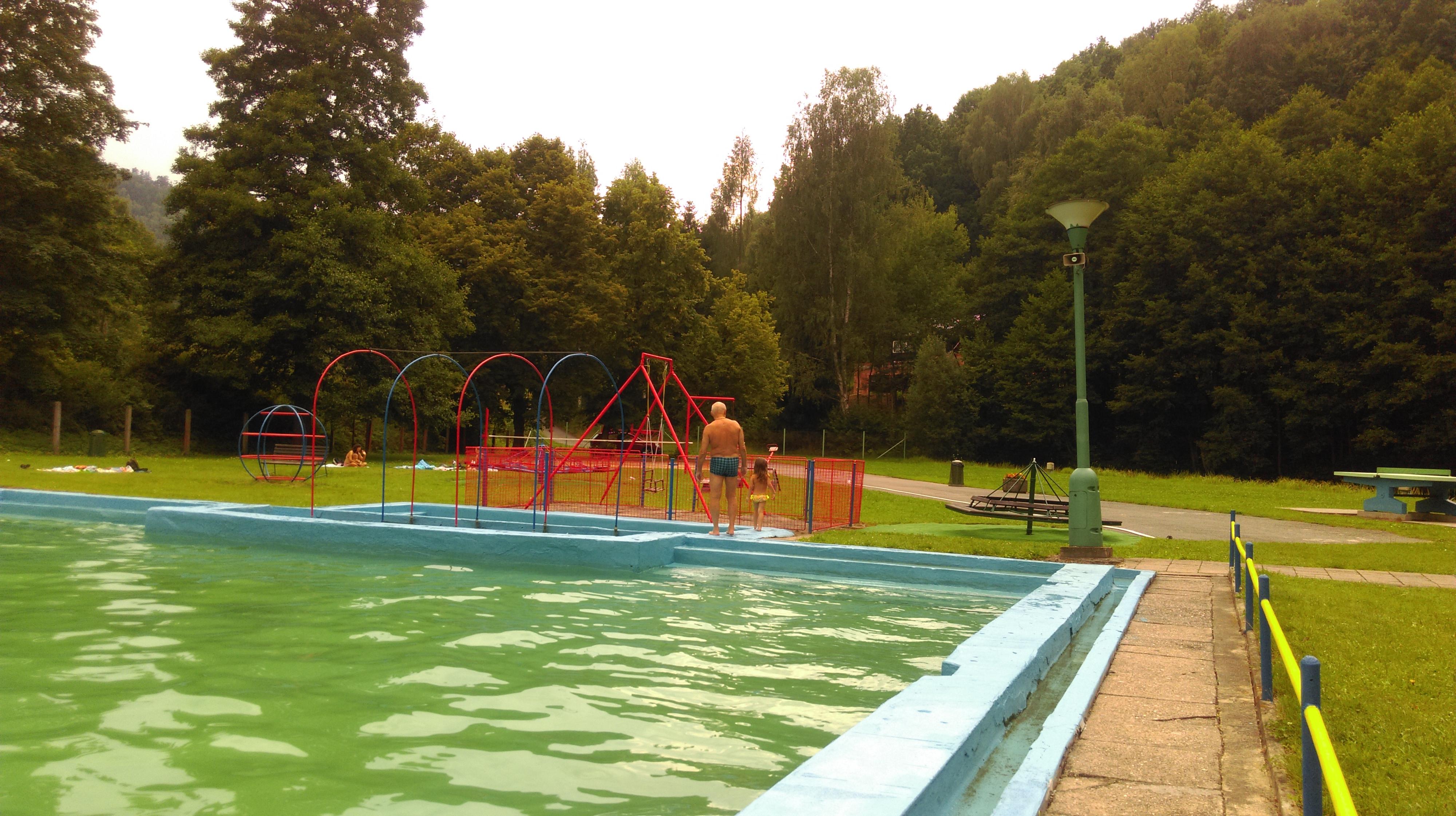 Koupaliště Teplice nad Metují foto 3