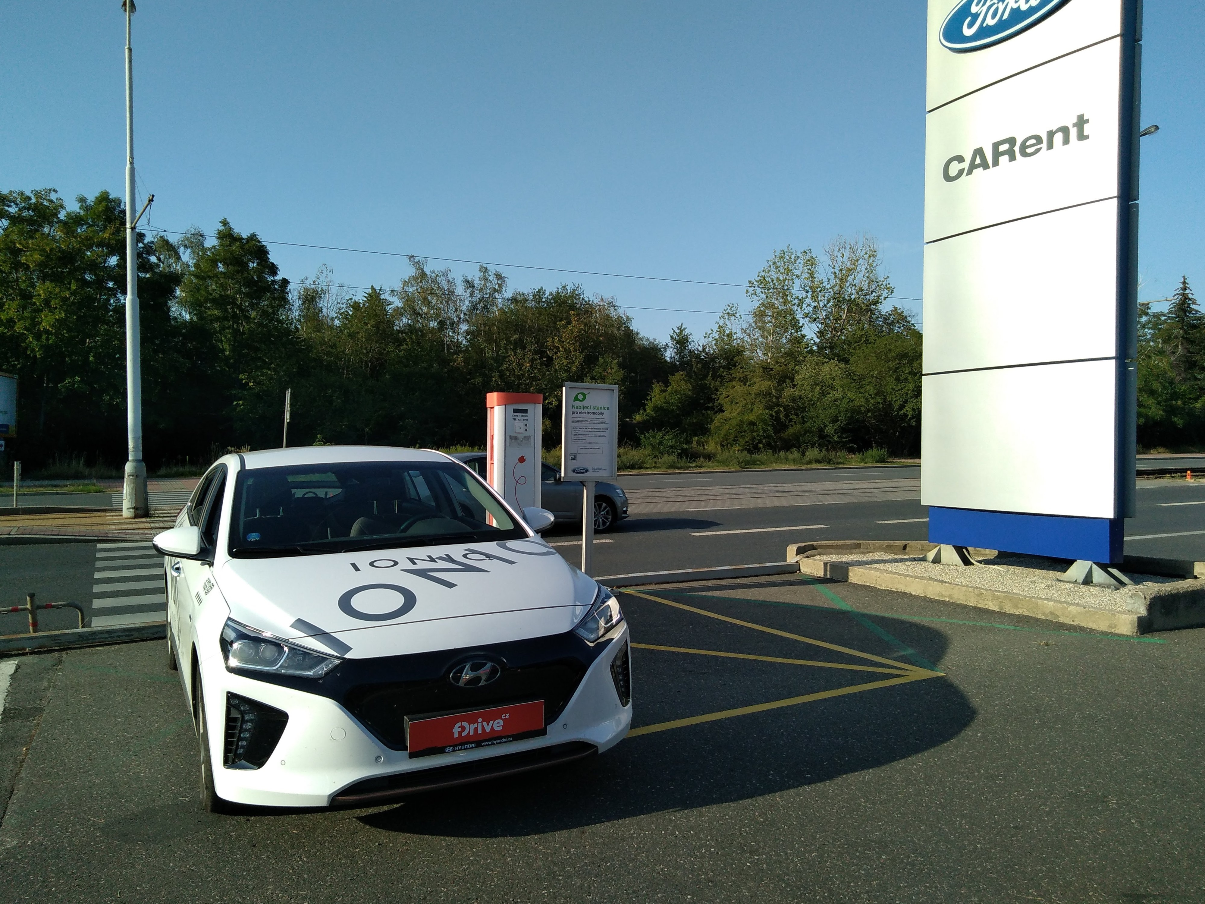 Malešická servisní - Nabíjecí stanice