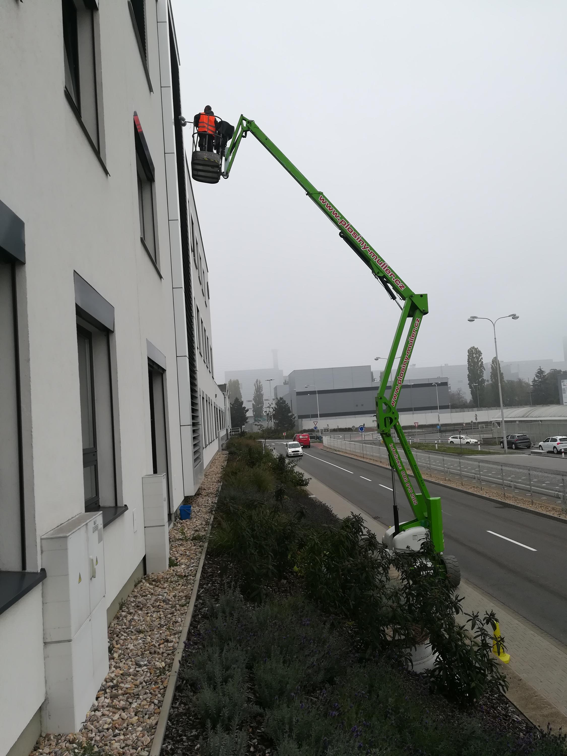 Úklidové práce Hlava foto 1