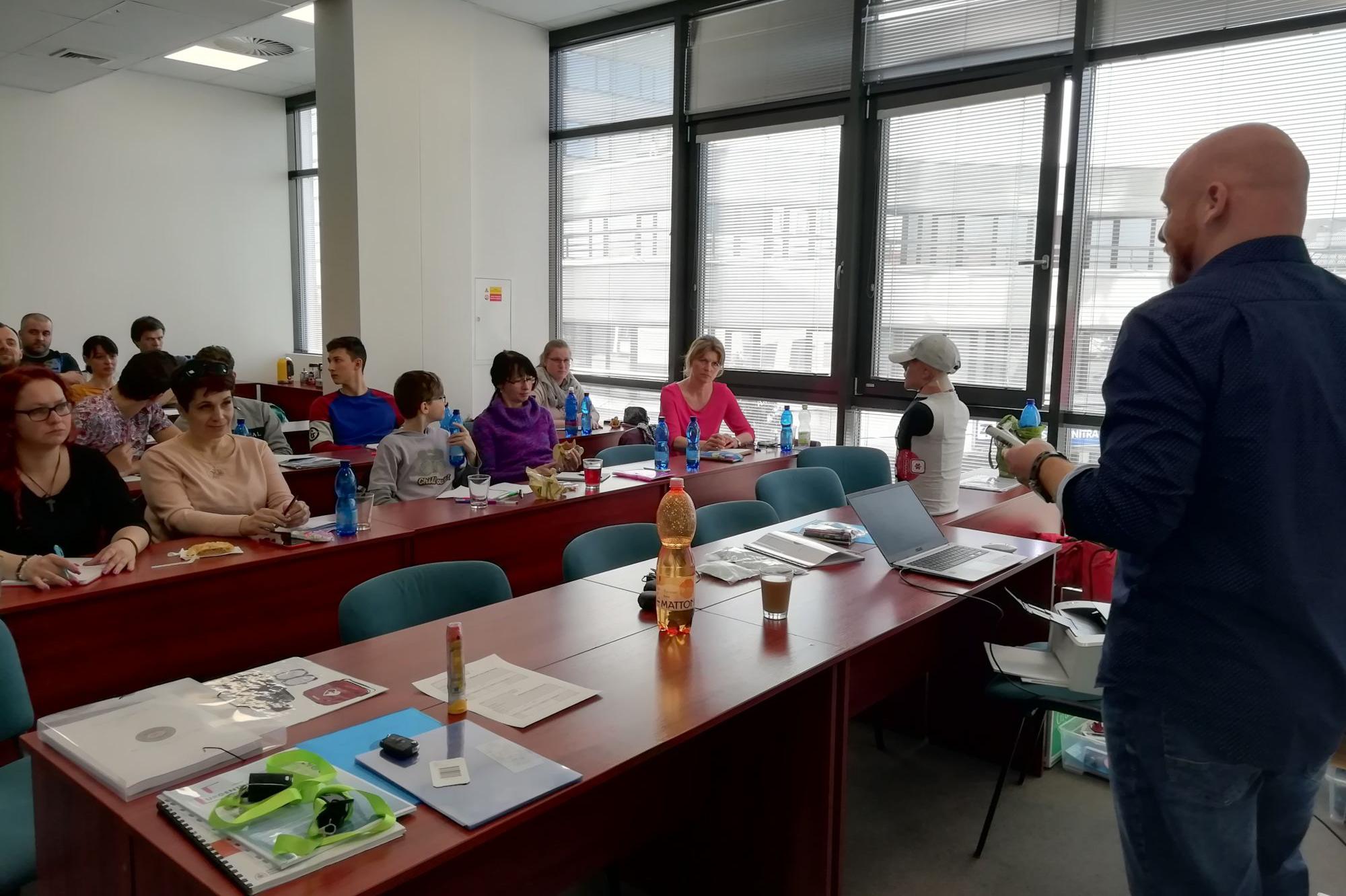 AN-CZ - Školící a výcvikové zařízení