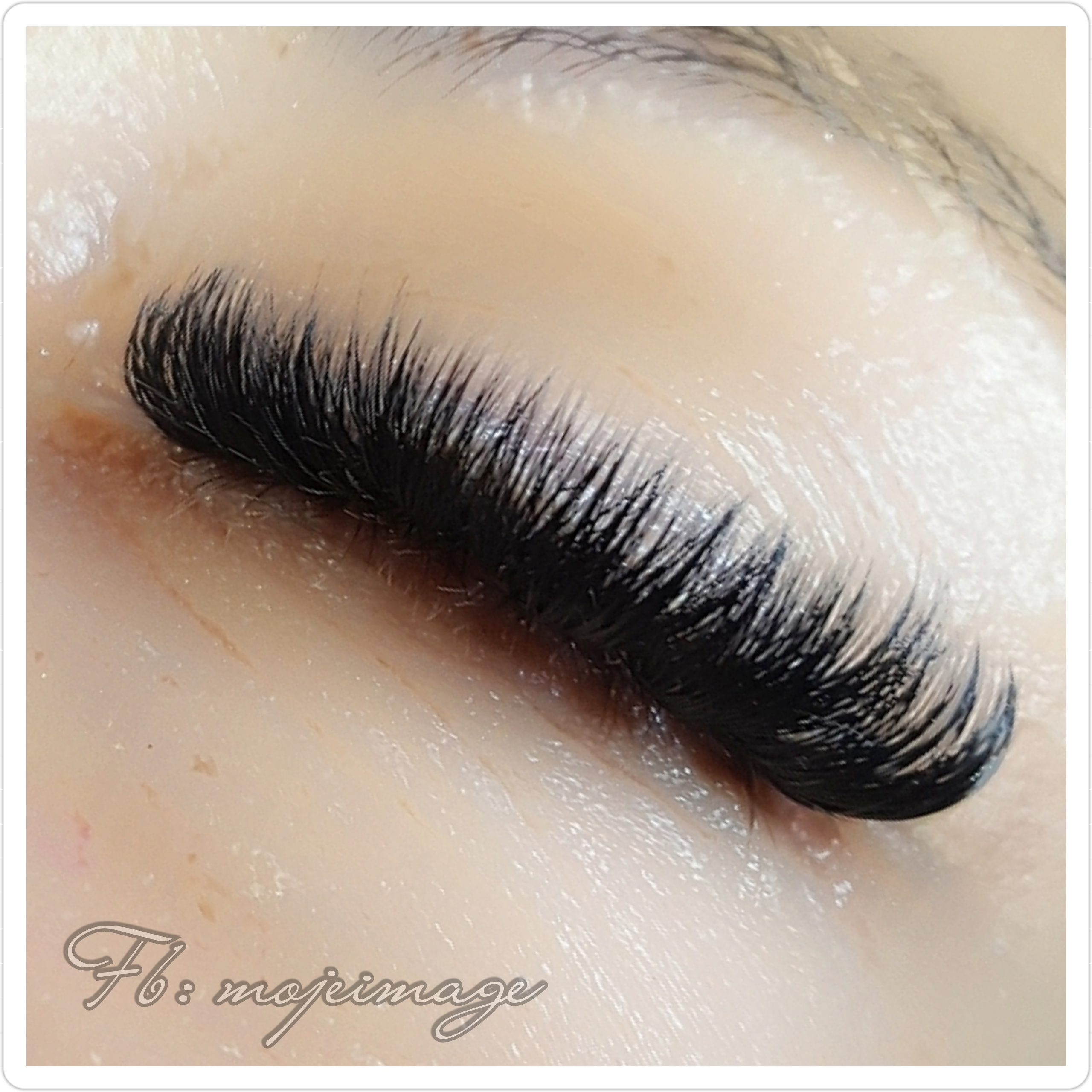 Řasy pro tebe - Nikol Kešelová foto 3