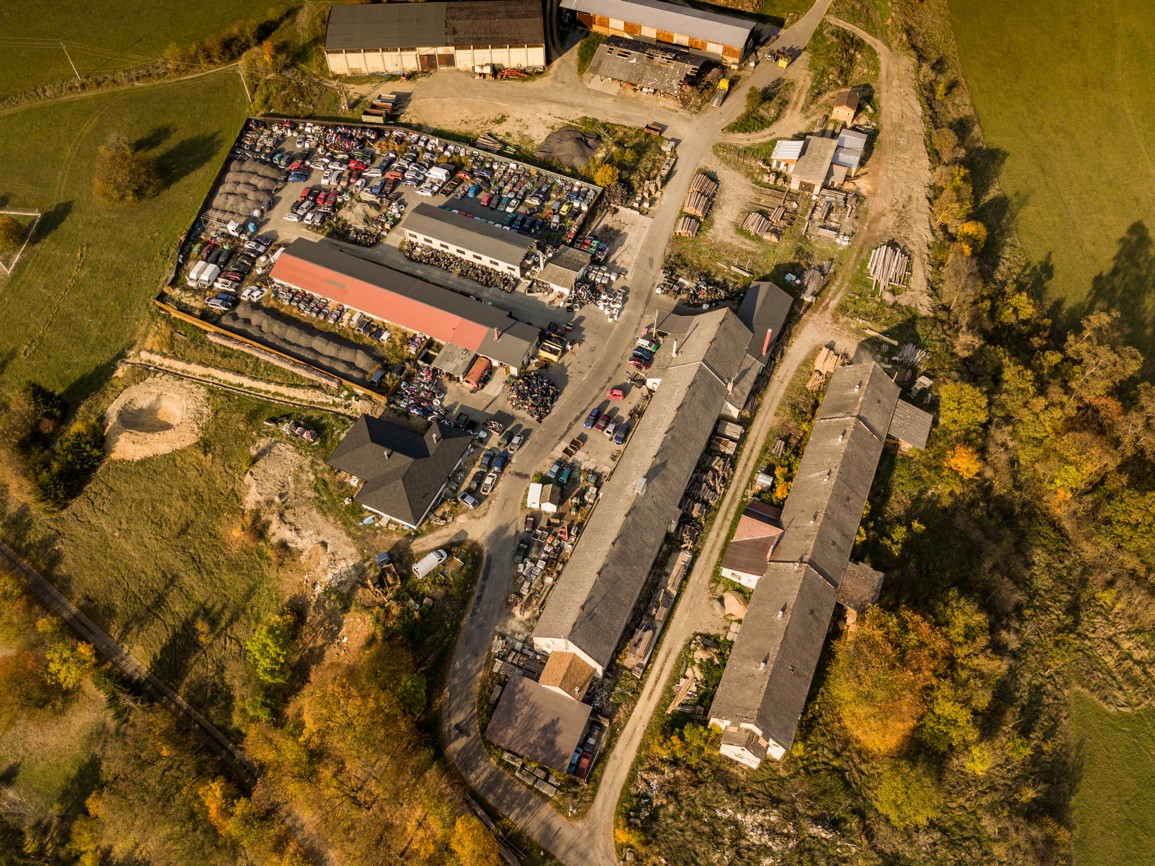 Autopaca Autovrakoviště foto 3