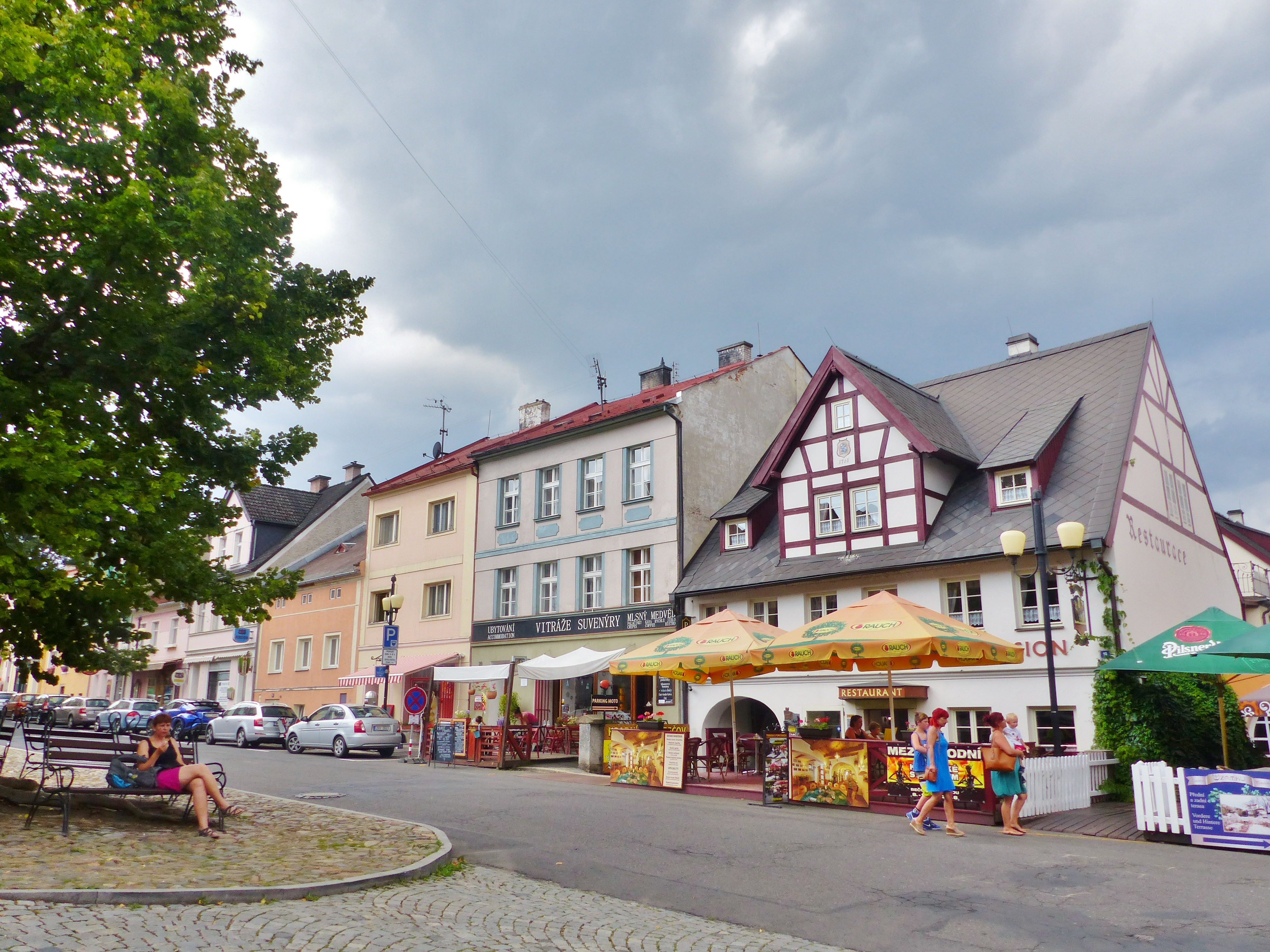 Restaurace Hradní Bašta foto 2