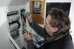 Elektrikáři - nonstop havarijní servis.