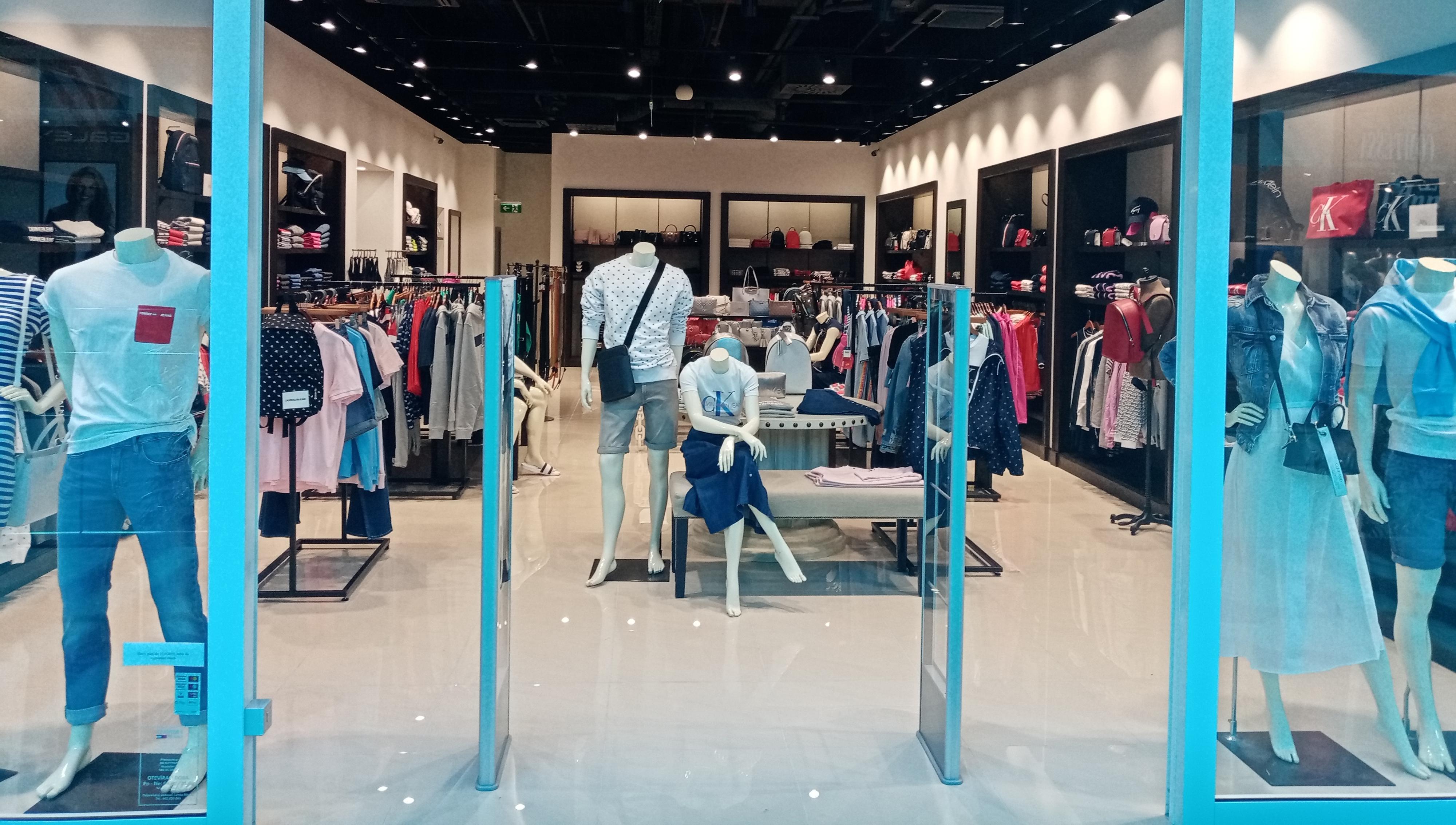 TOMMY JEANS – NELTEX cz foto 5