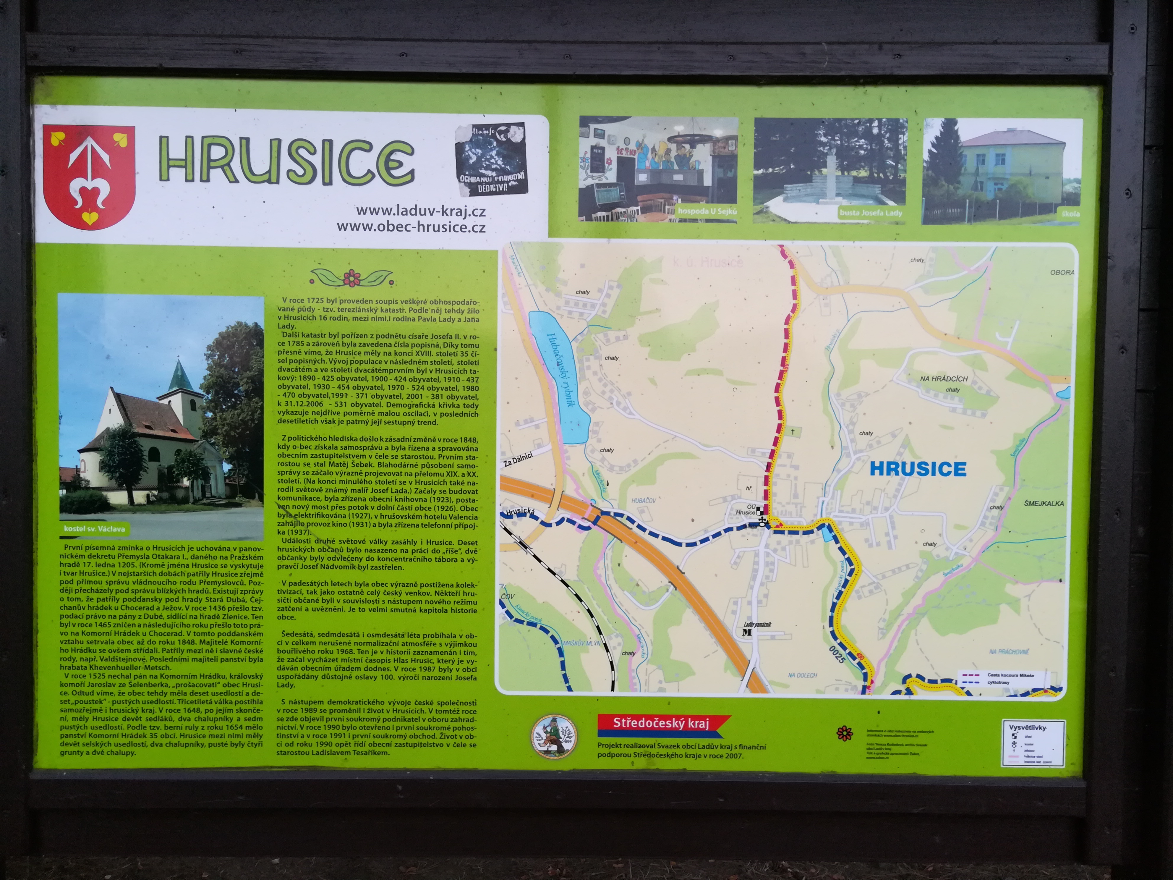 Hrusice - obecní úřad foto 2