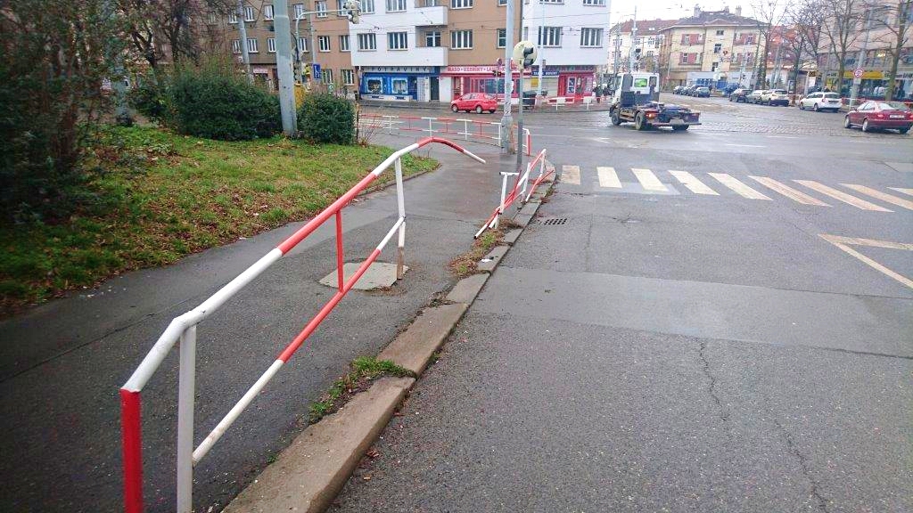 Lockmont, s.r.o foto 2