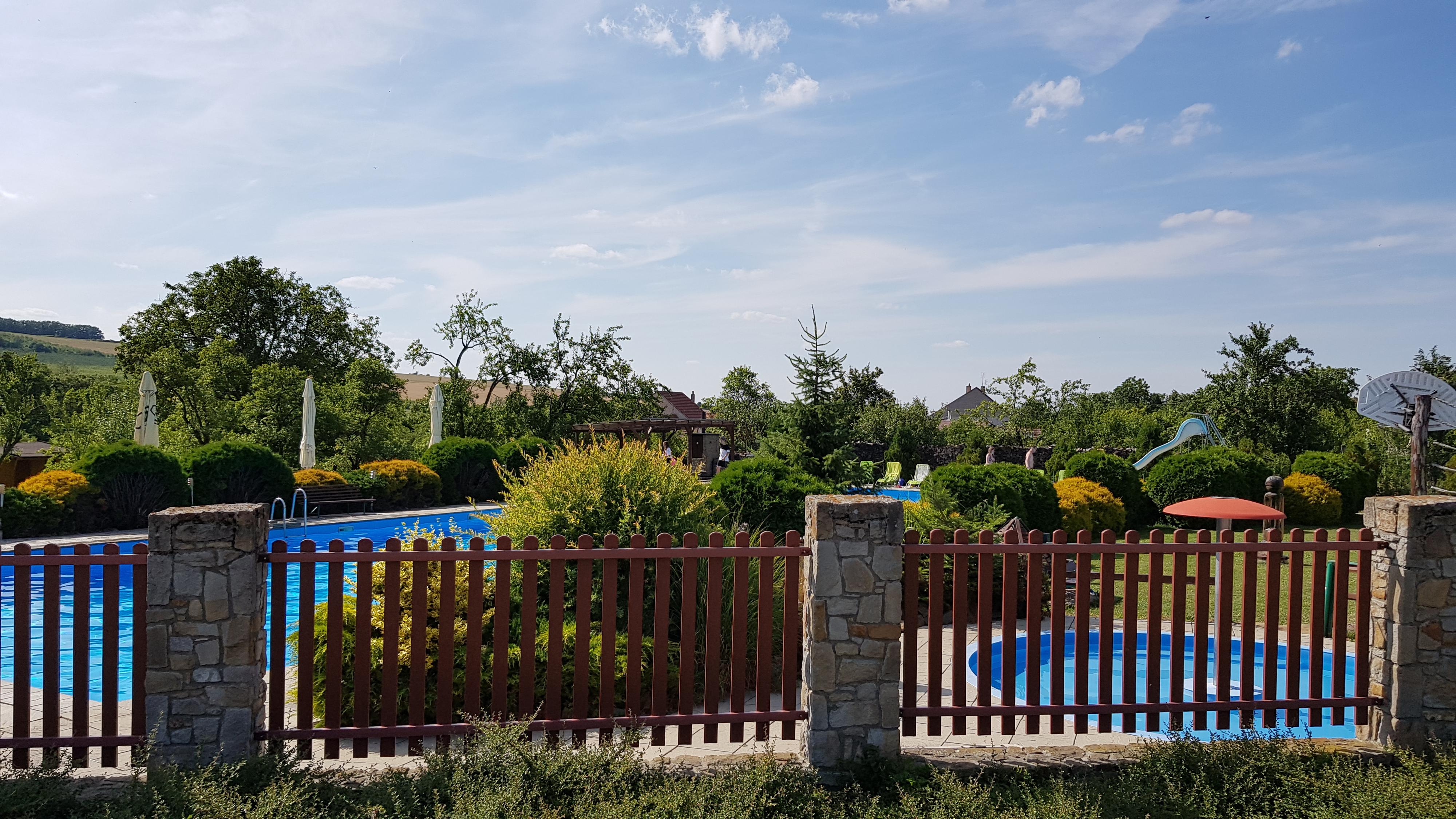 Koupaliště U Dana foto 2