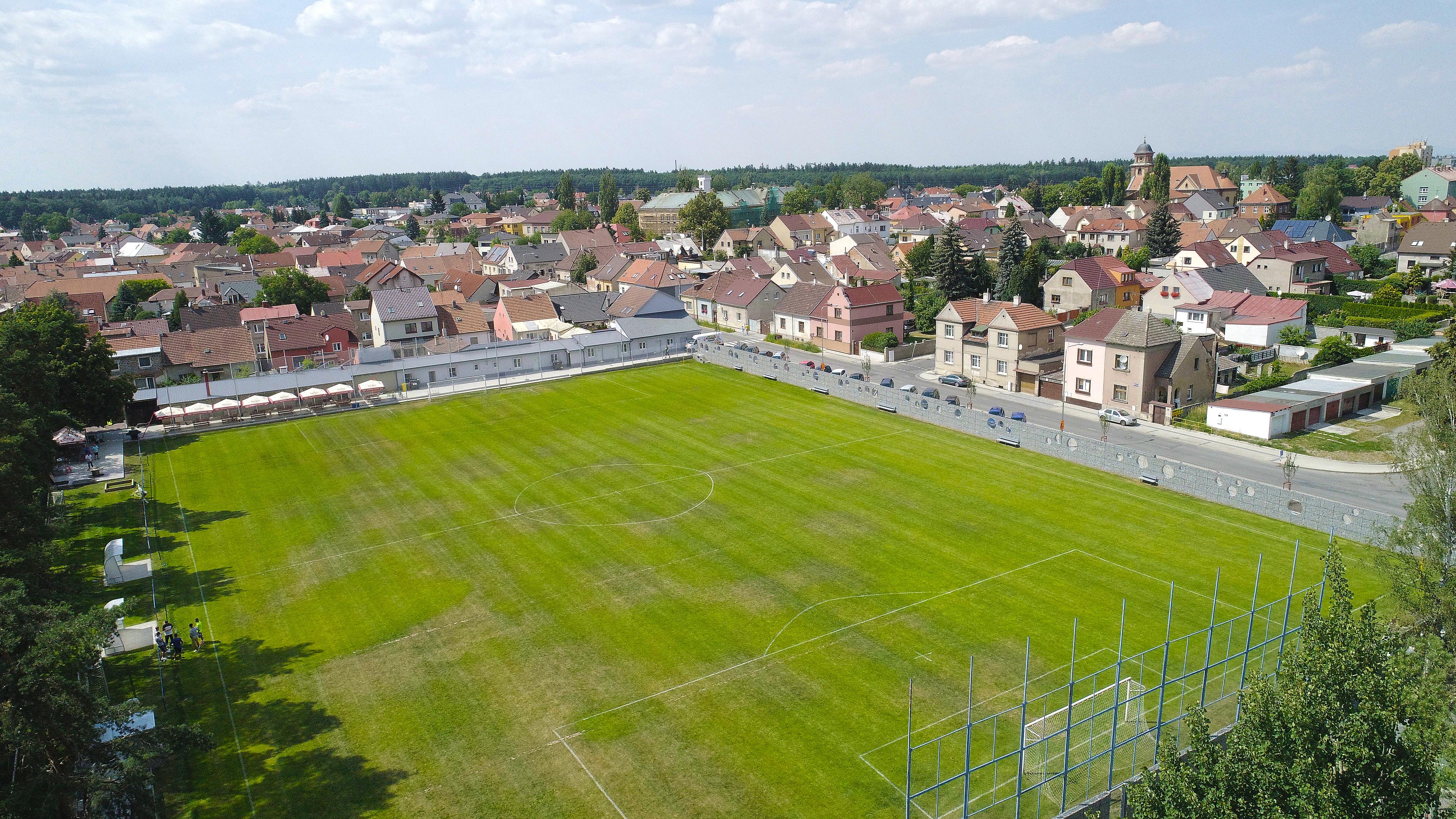 Fotbalové hřiště FK Rozdělov foto 4