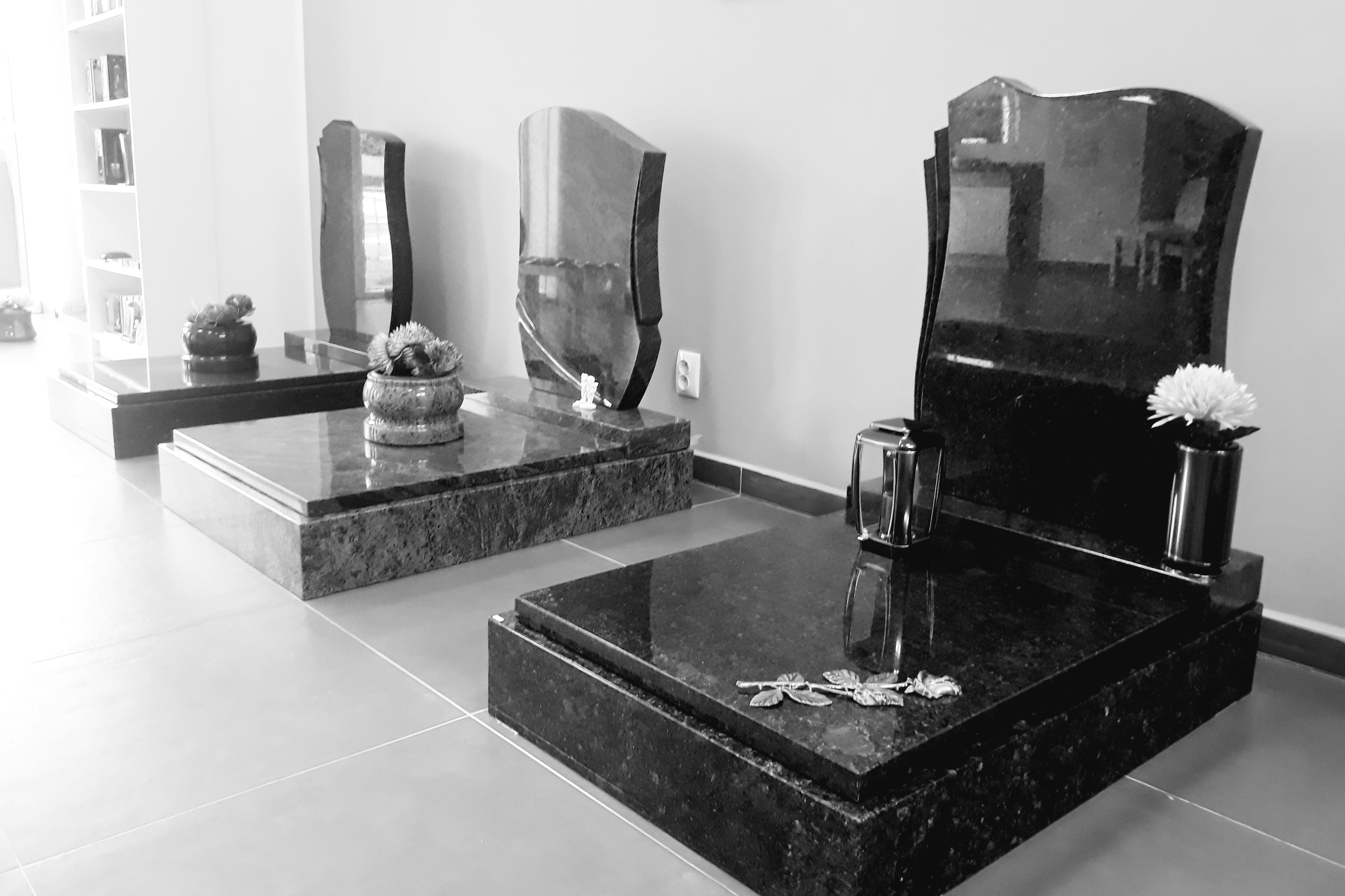 KAMENICTVÍ - BLUMSTAV