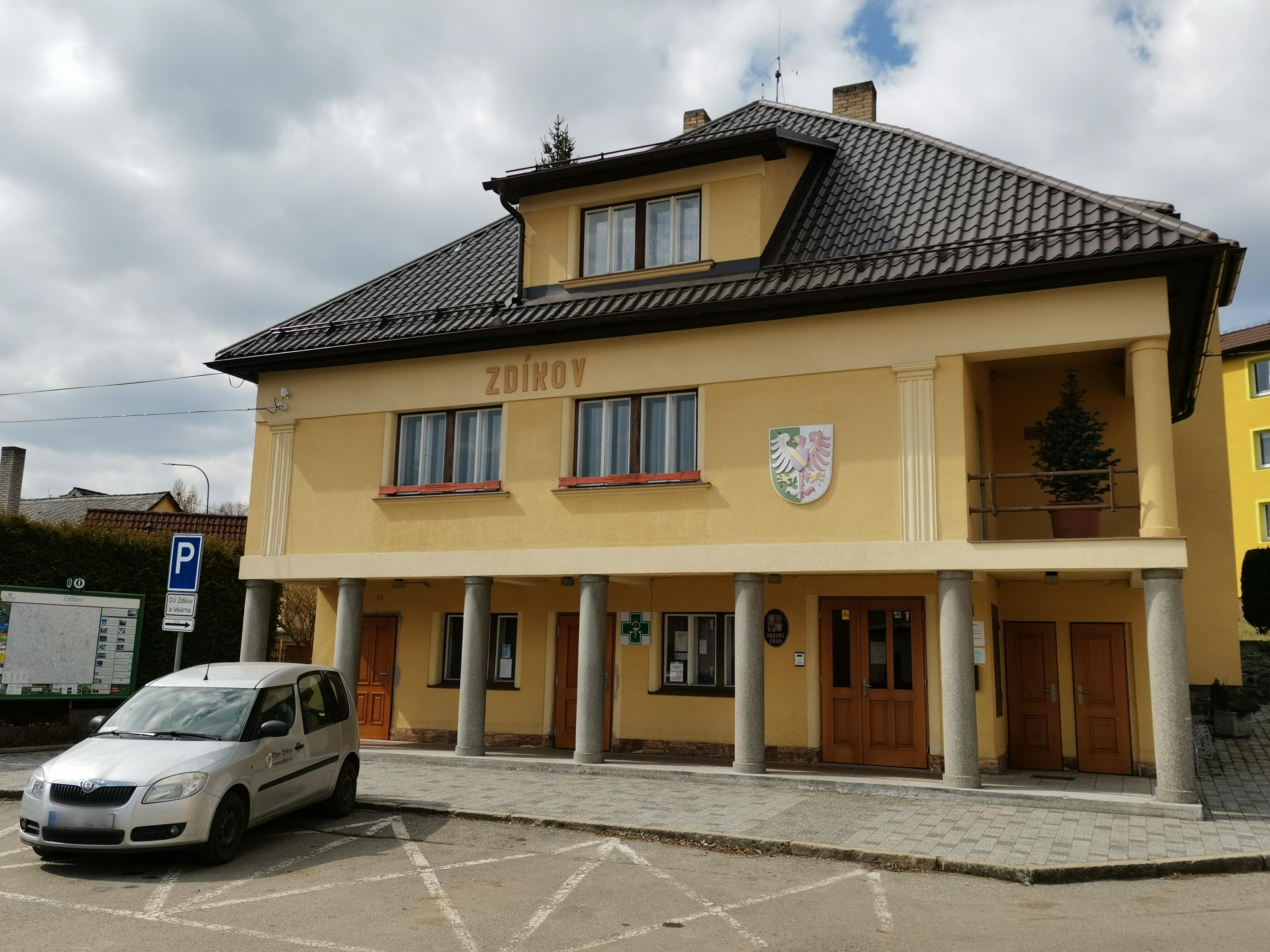 Zdíkov - obecní úřad foto 3