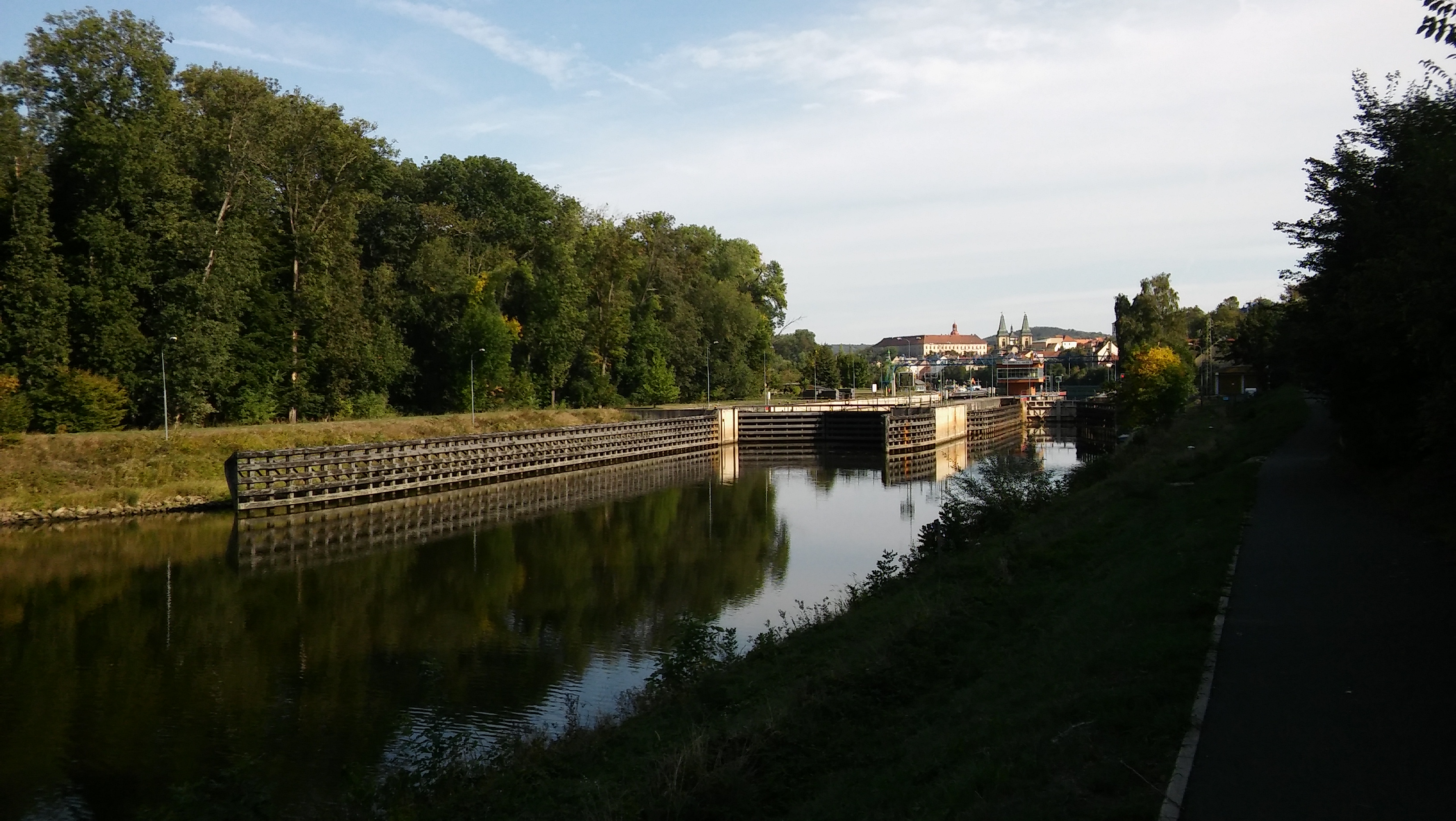 Plavební komora Roudnice nad Labem