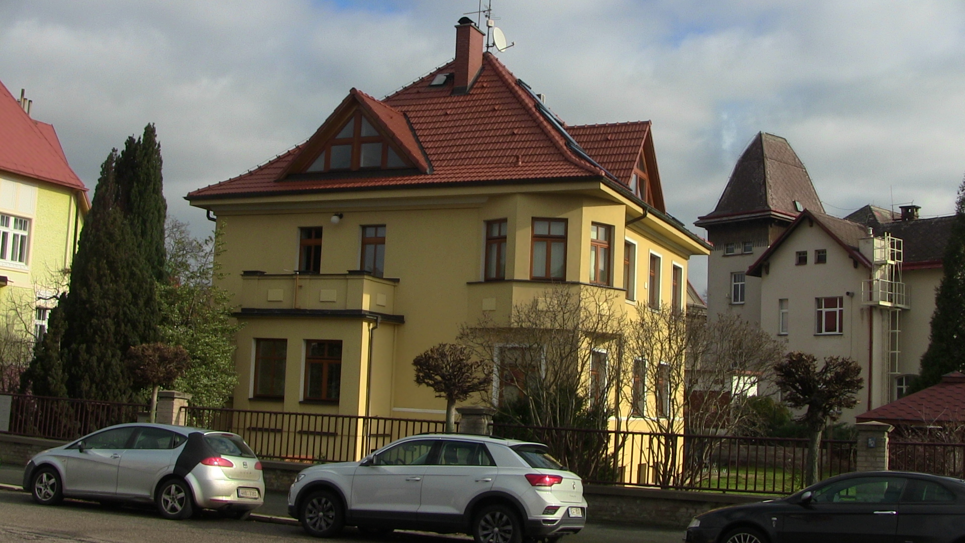 Ing. Mgr. Bc. Petr Molnár, advokát foto 2