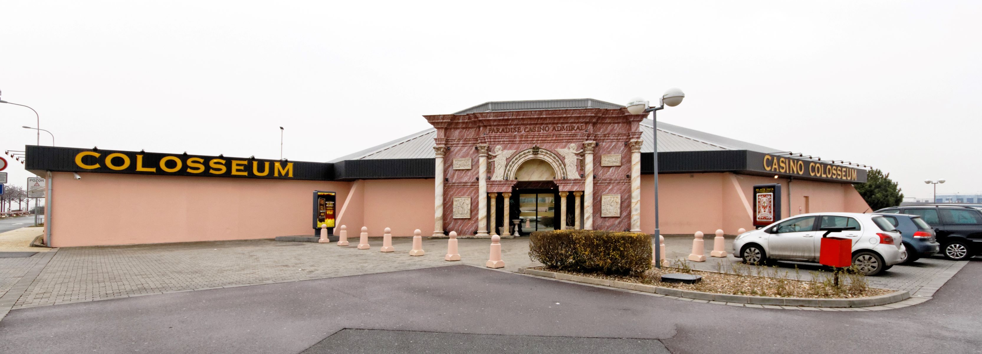 Casino ADMIRAL Colosseum foto 2