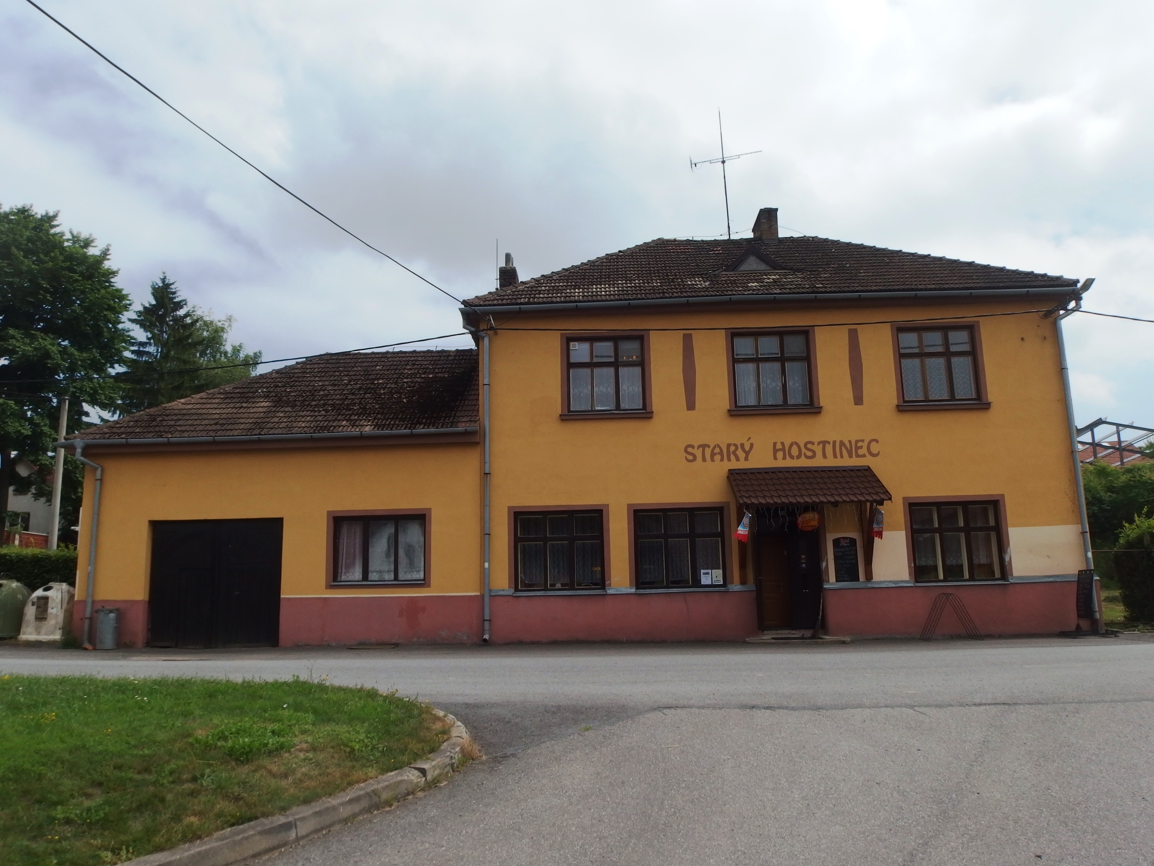 Starý hostinec Sázava