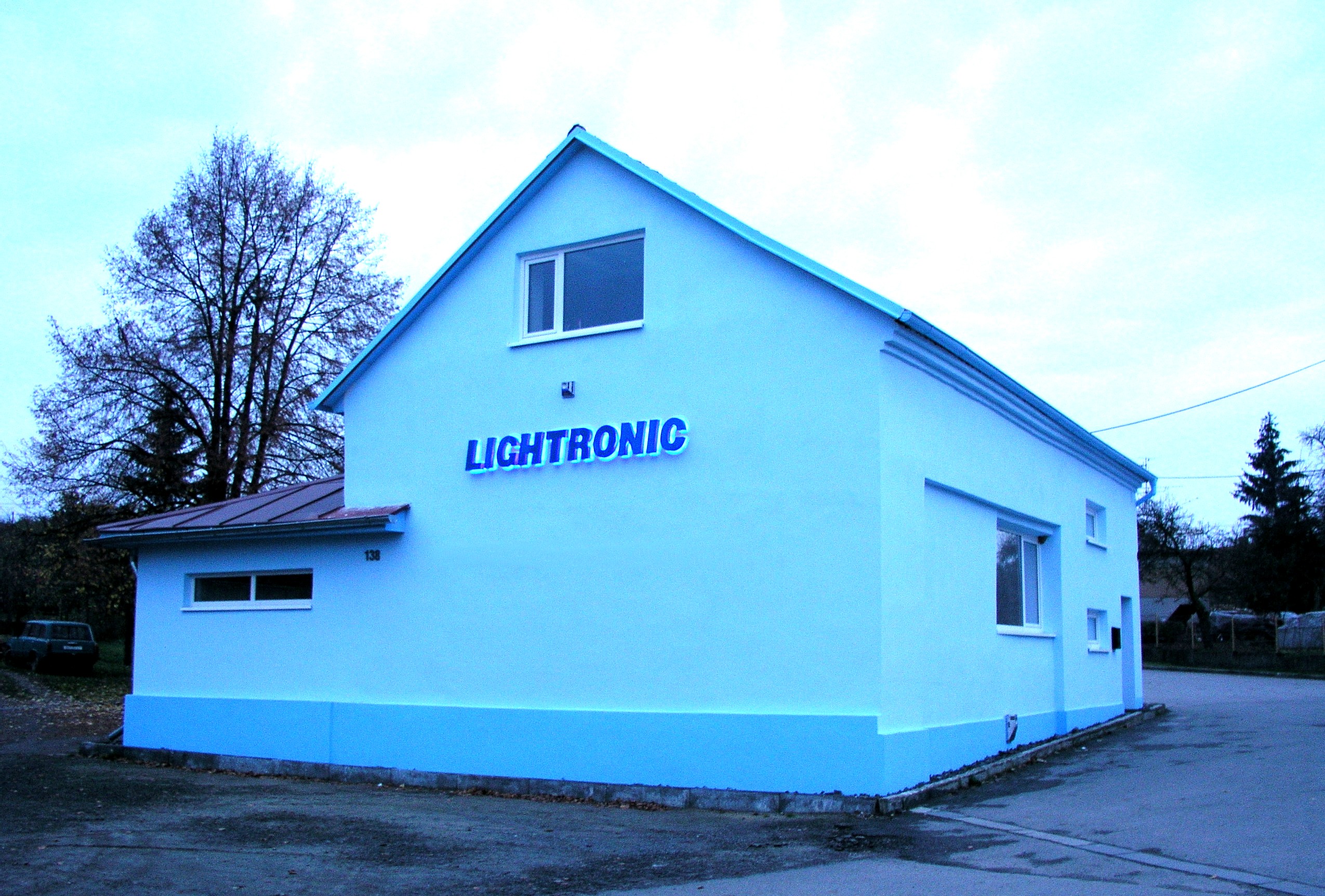 LIGHTRONIC, s.r.o.