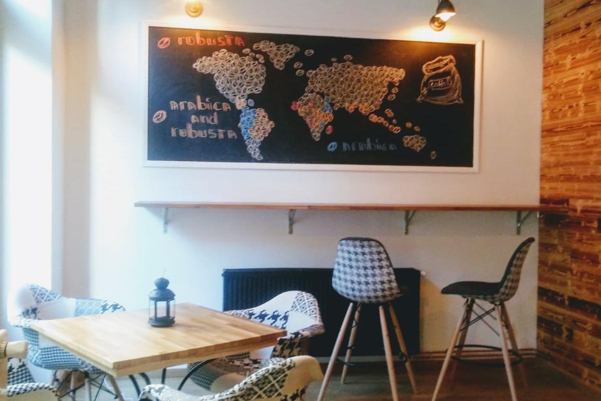 Kavárna - Cukrárna Elvíra